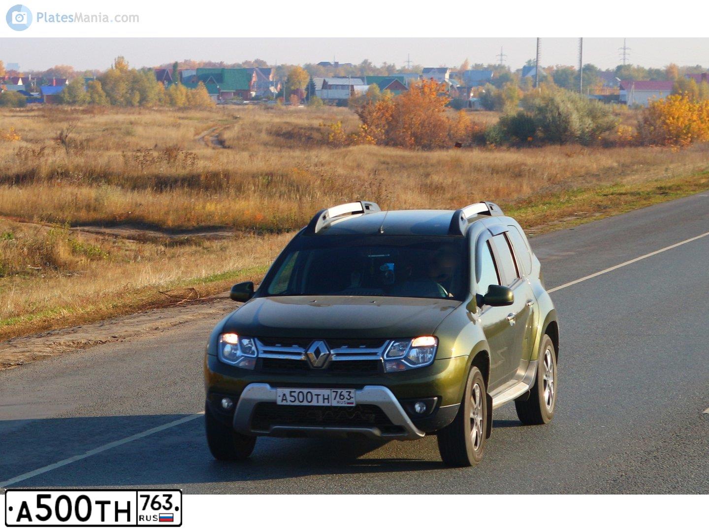 Фото автомобиля RENAULT DUSTER, 2019 — госномер А500ТН763. Цвет: ЗЕЛЕНЫЙ