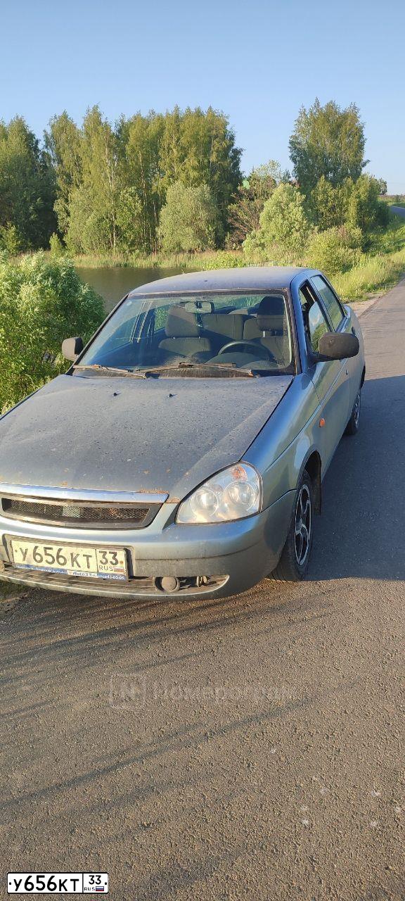 Фото автомобиля LADA 2170 PRIORA, 2011 — госномер У656КТ33. Цвет: СРЕДНИЙ СЕРО-ЗЕЛЕН МЕТ