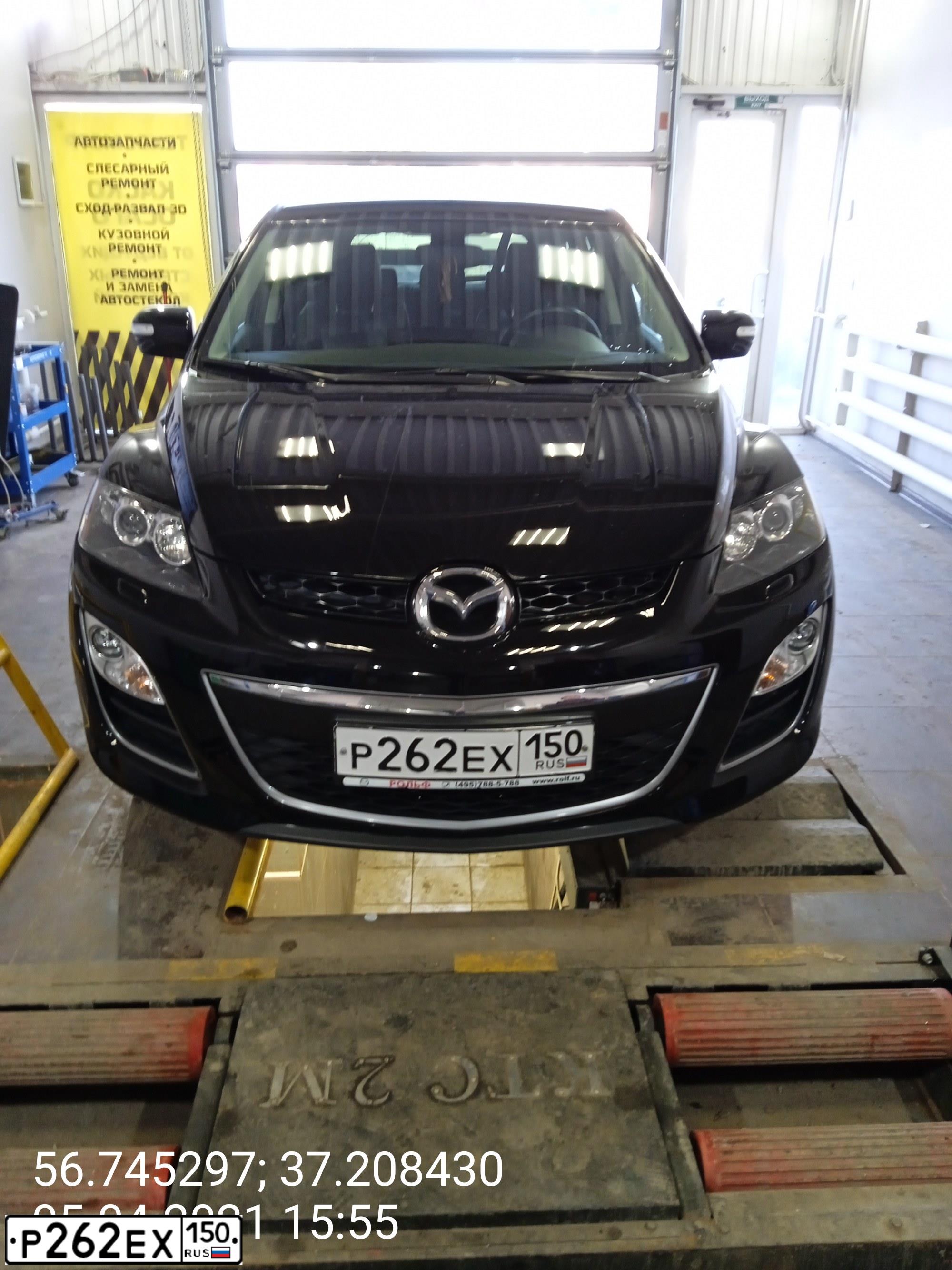 Фото автомобиля MAZDA CX-7, 2011 — госномер Е582КА797. Цвет: ЧЕРНЫЙ