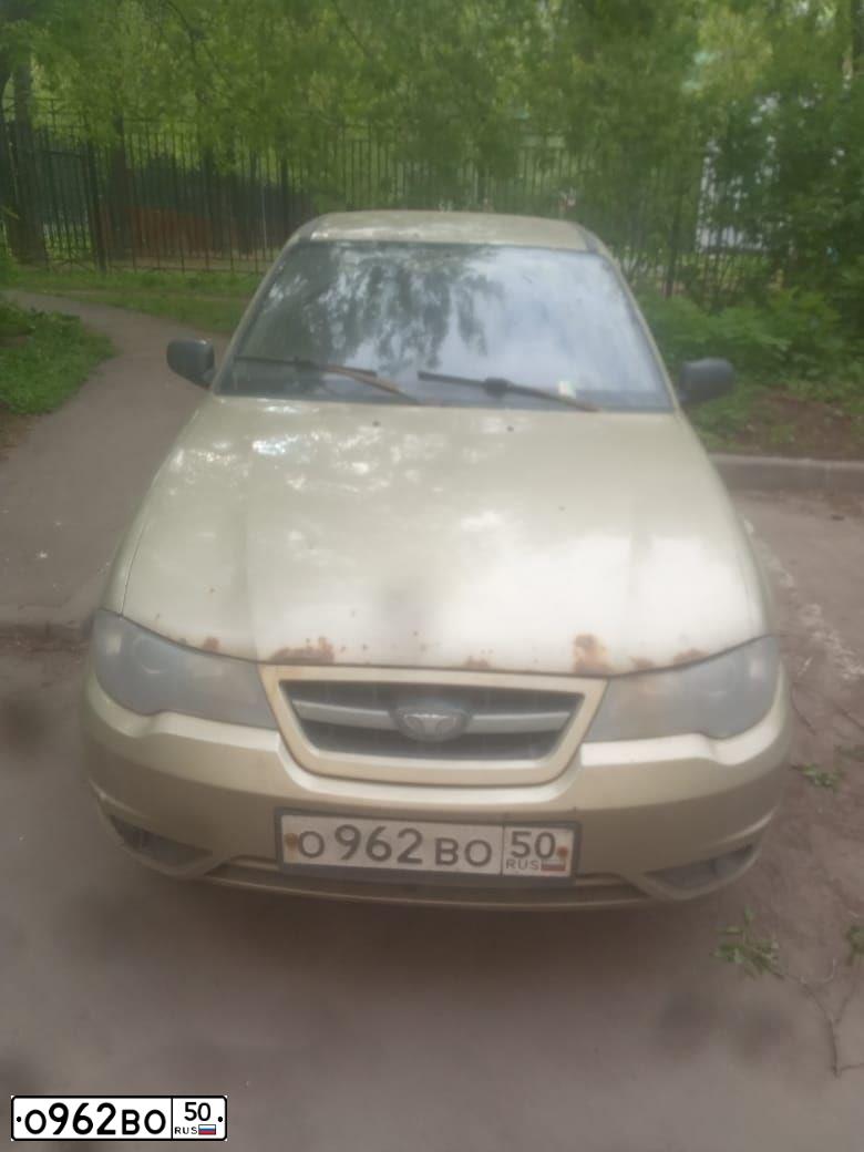 Фото автомобиля LADA 2105, 1992 — госномер О962ВО50. Цвет: ВИШНЕВЫЙ