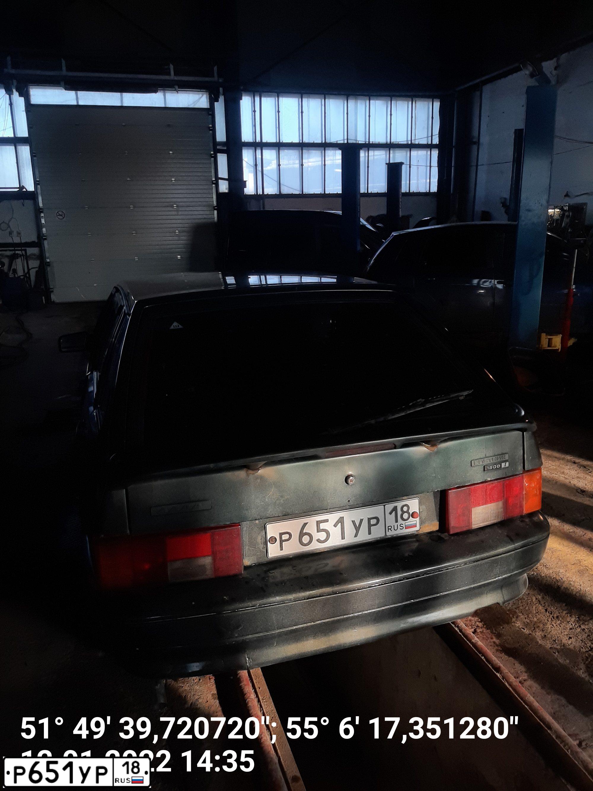 Фото автомобиля LADA 2114 SAMARA, 2006 — госномер Т216ВН18. Цвет: ЗОЛОТИС ТЕМНО-ЗЕЛЕНЫЙ