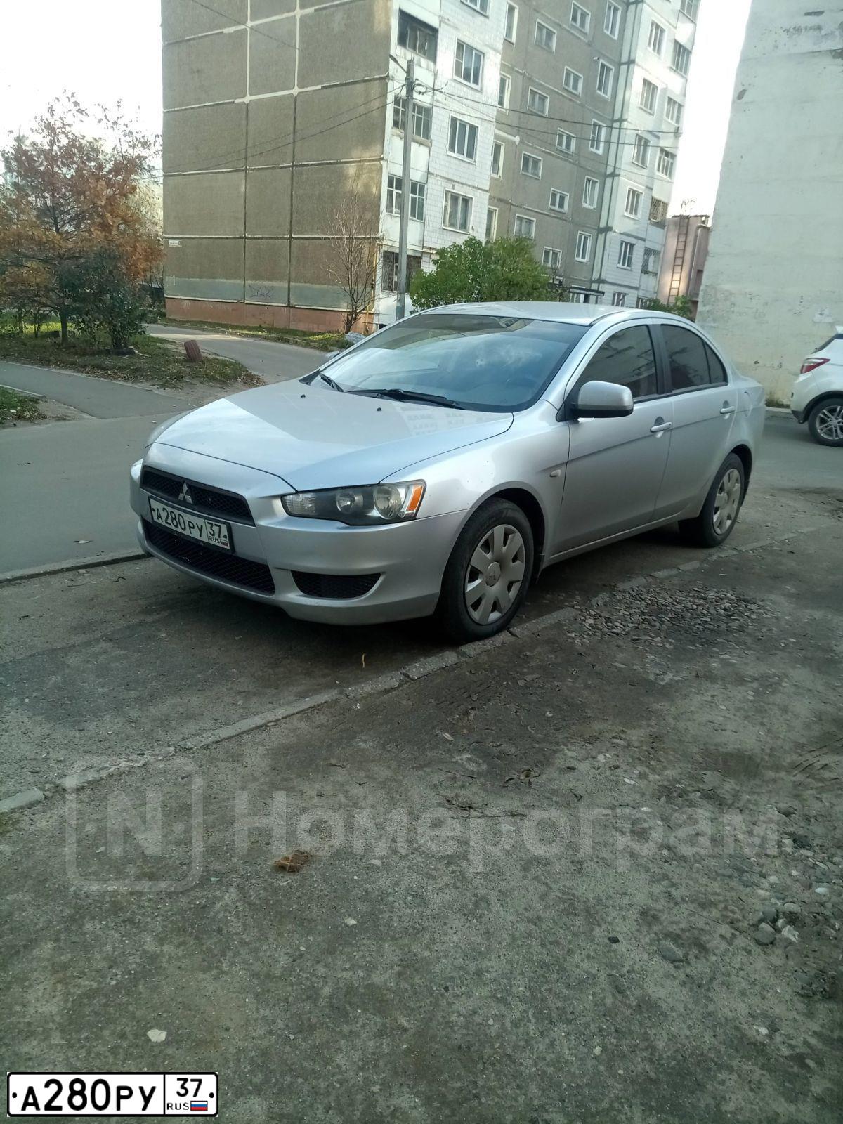 Фото автомобиля MITSUBISHI LANCER, 2008 — госномер О641ОО37. Цвет: СЕРЕБРИСТЫЙ