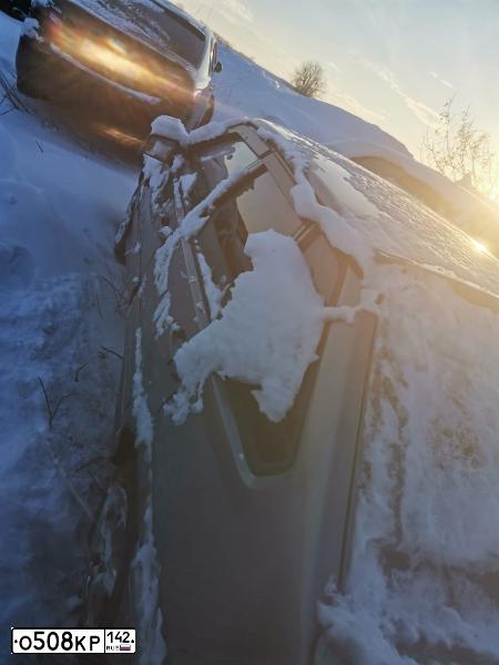 Фото автомобиля LADA 2114 SAMARA, 2005 — госномер А913УТ42. Цвет: СРЕДНИЙ СЕРО-ЗЕЛЕНЫЙ МЕТАЛЛ