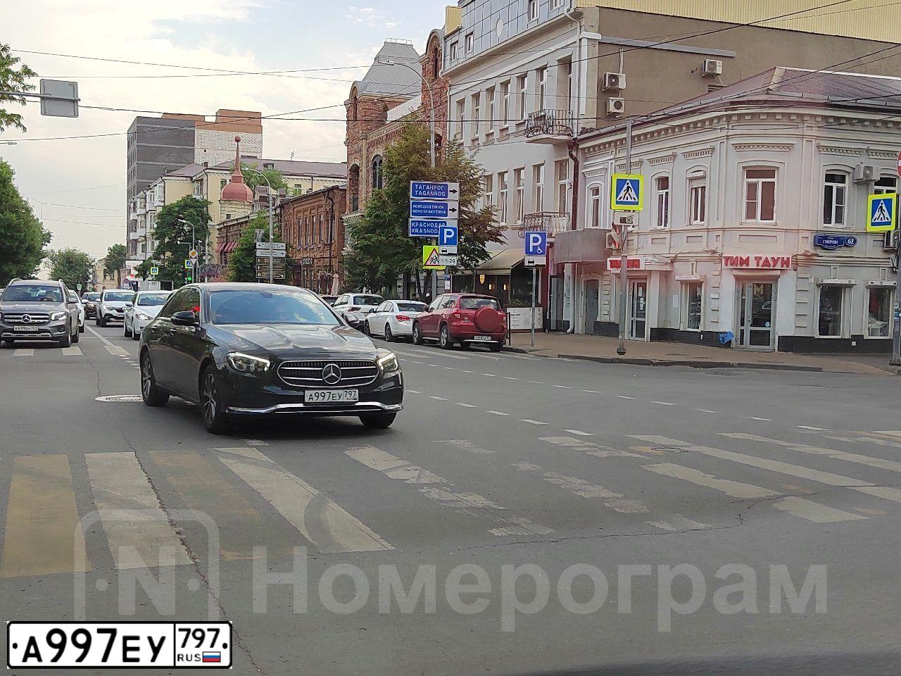 Фото автомобиля MERCEDES-BENZ E200, 2021 — госномер А997ЕУ797. Цвет: ЧЕРНЫЙ