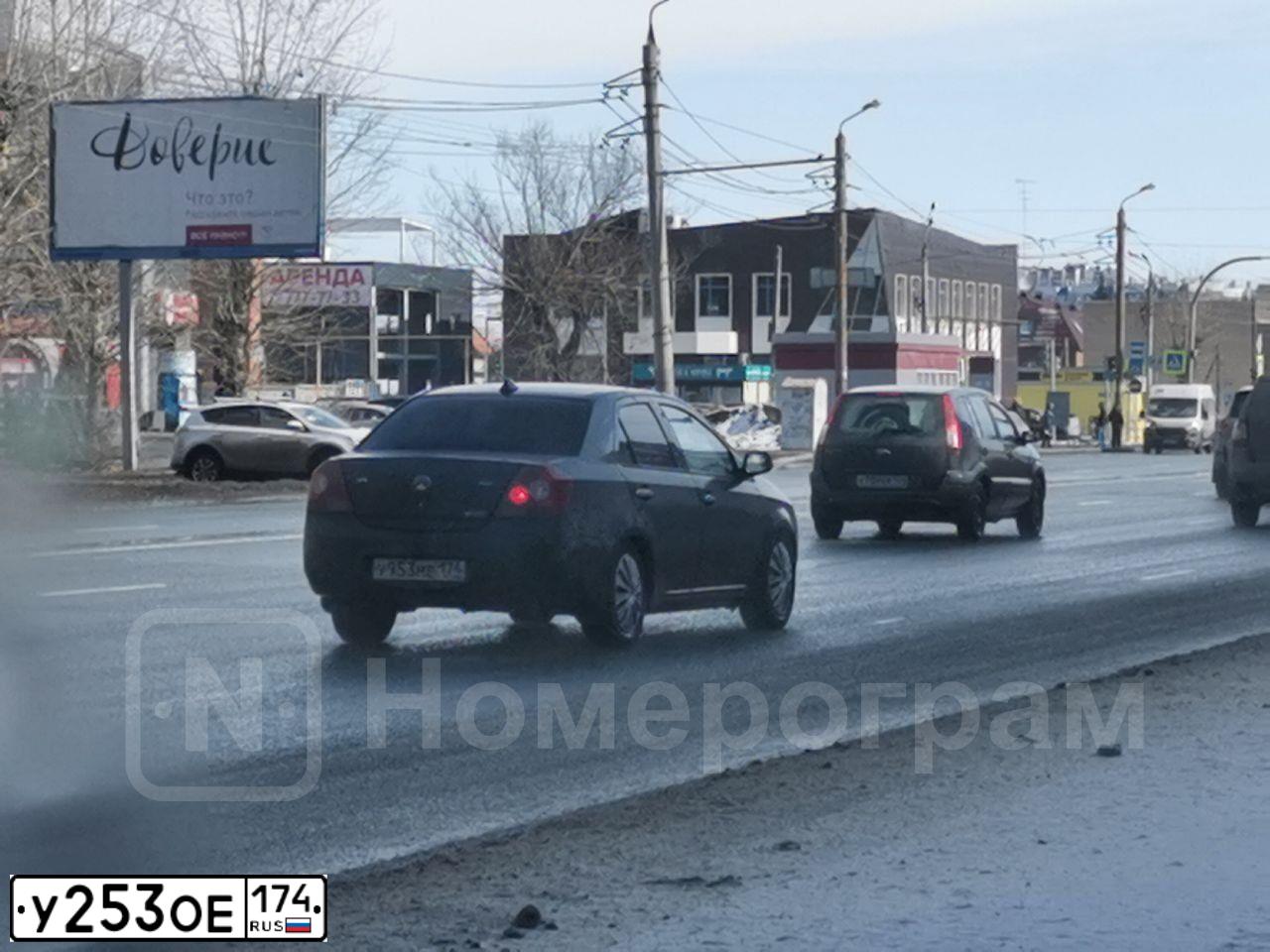 Фото автомобиля FORD FOCUS, 2007 — госномер Т657ОМ196. Цвет: Темно-синий