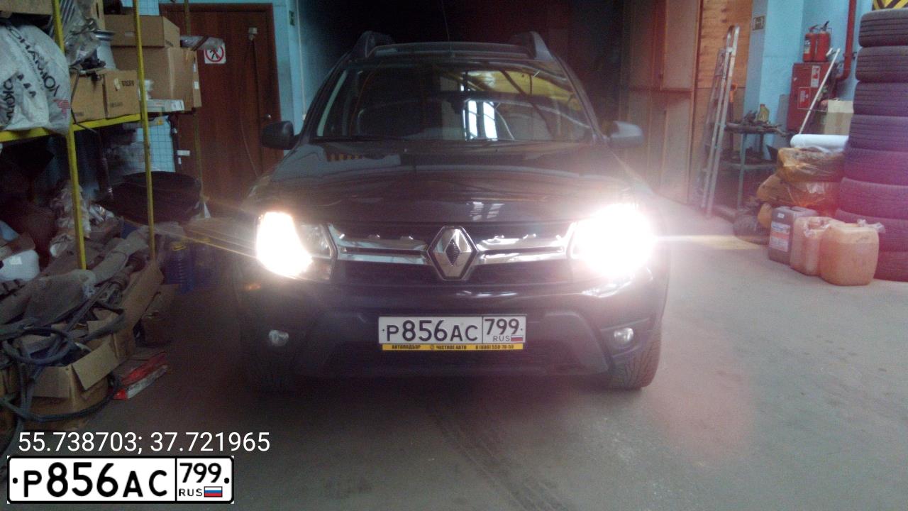 Фото автомобиля RENAULT DUSTER, 2017 — госномер А714УК799. Цвет: ТЕМНО-КОРИЧНЕВЫЙ