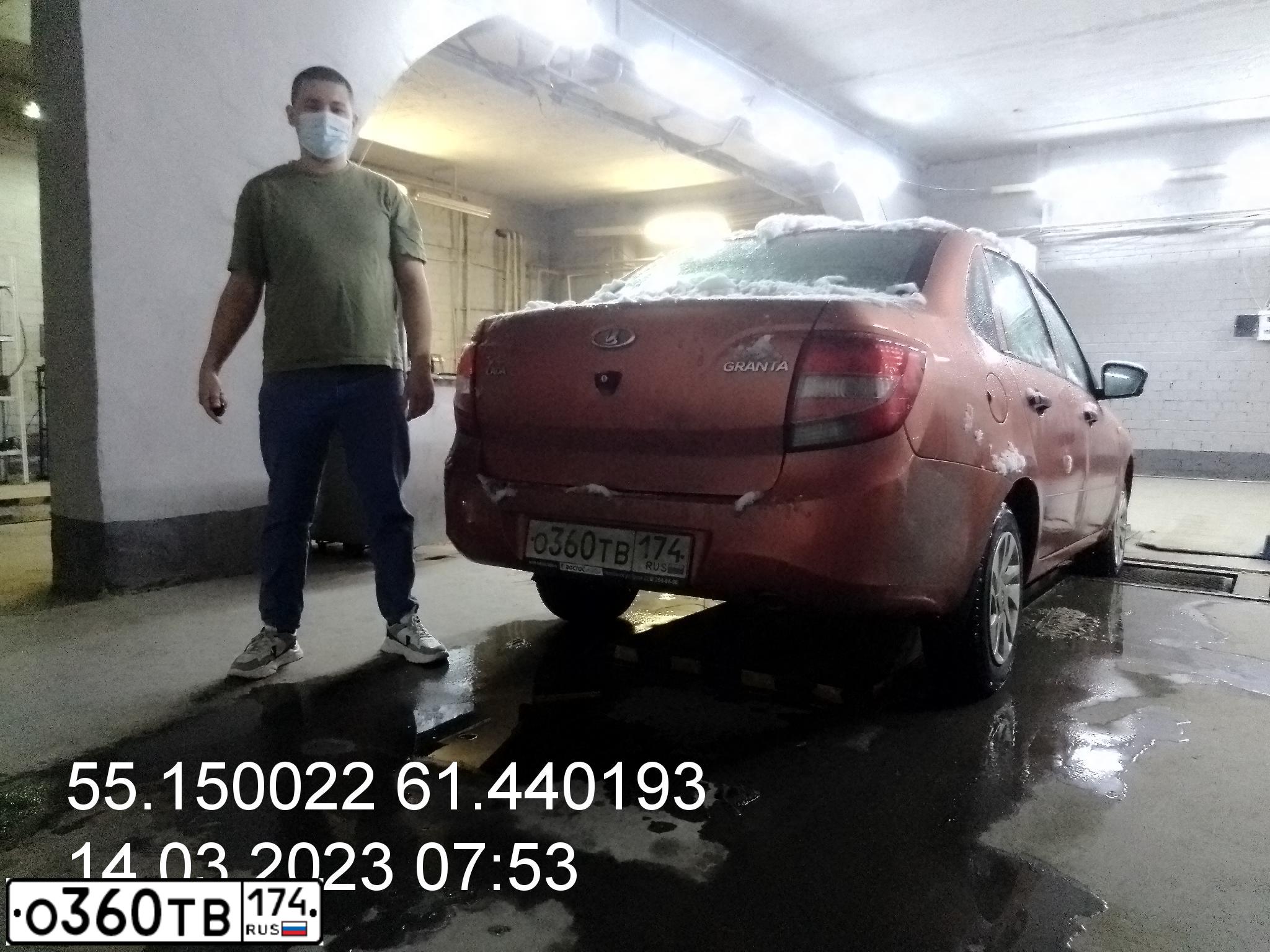 Фото автомобиля LADA 2190 GRANTA, 2014 — госномер О360ТВ174