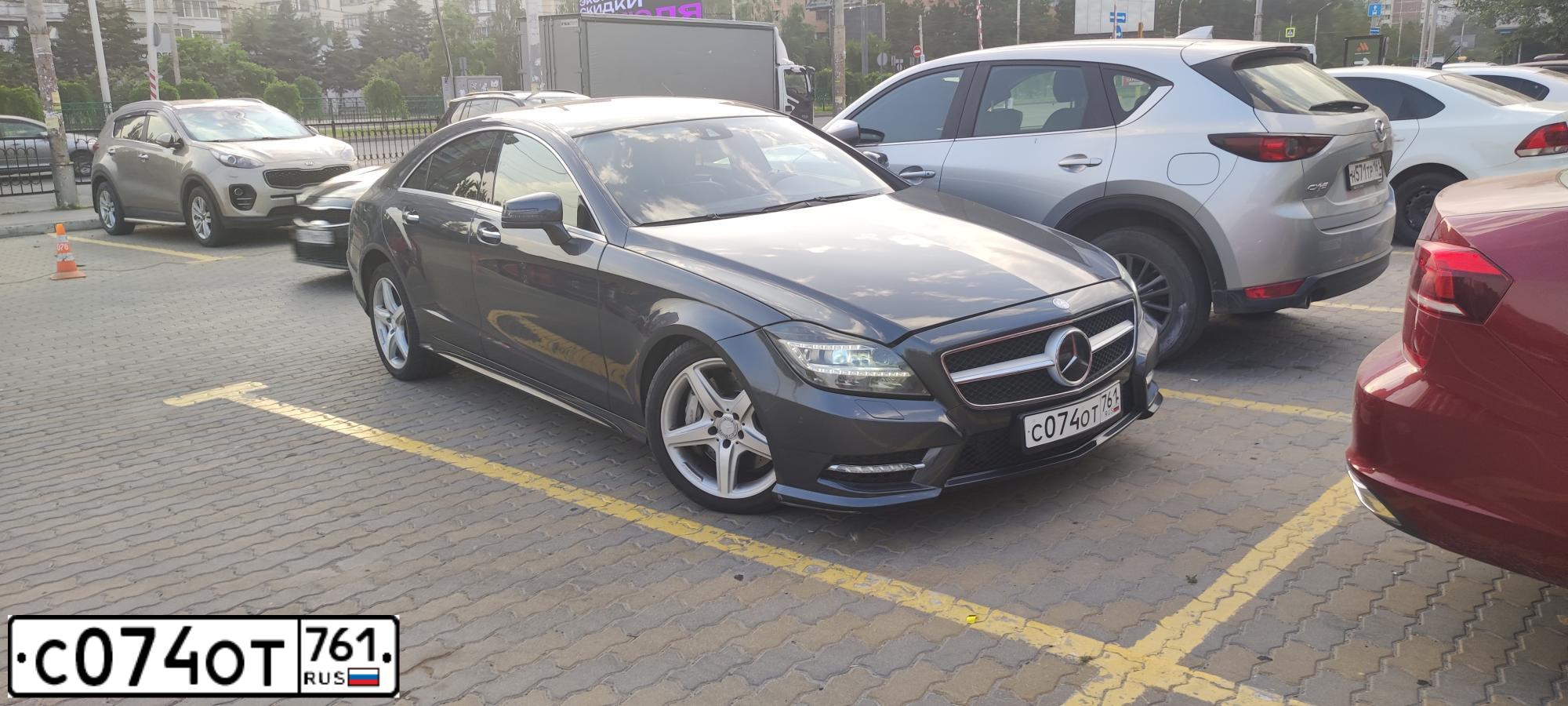 Фото автомобиля MERCEDES CLS-KLASSE, 2012 — госномер С074ОТ761. Цвет: СЕРЫЙ