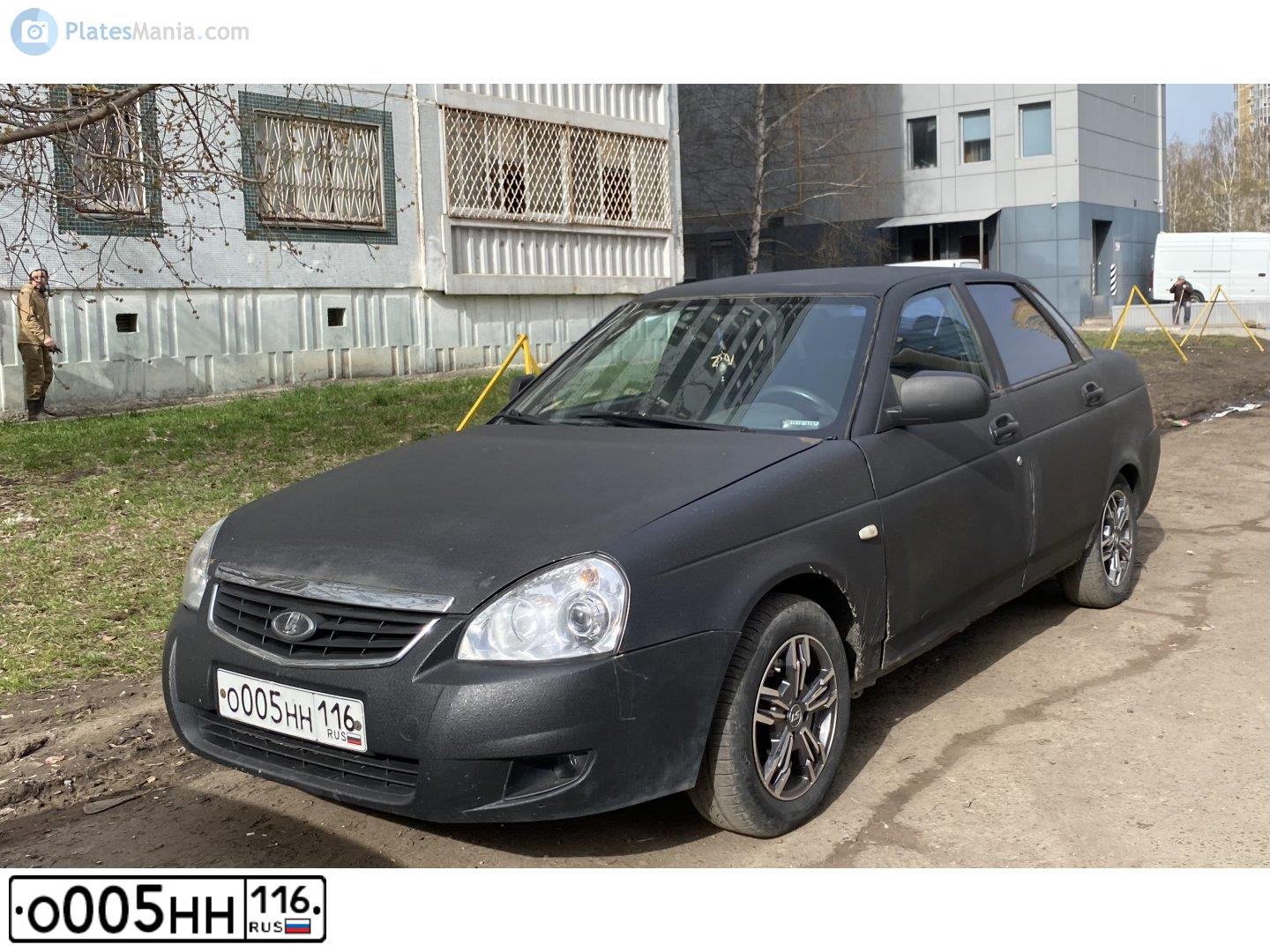 Фото автомобиля LADA 2170 PRIORA, 2009 — госномер О005НН116. Цвет: Сине-Черный