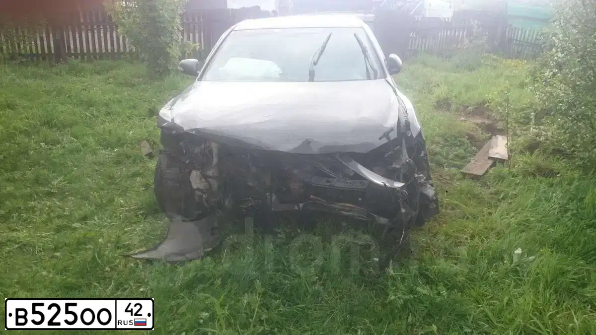 Фото автомобиля TOYOTA CAMRY, 2006 — госномер В525ОО42. Цвет: СЕРЫЙ