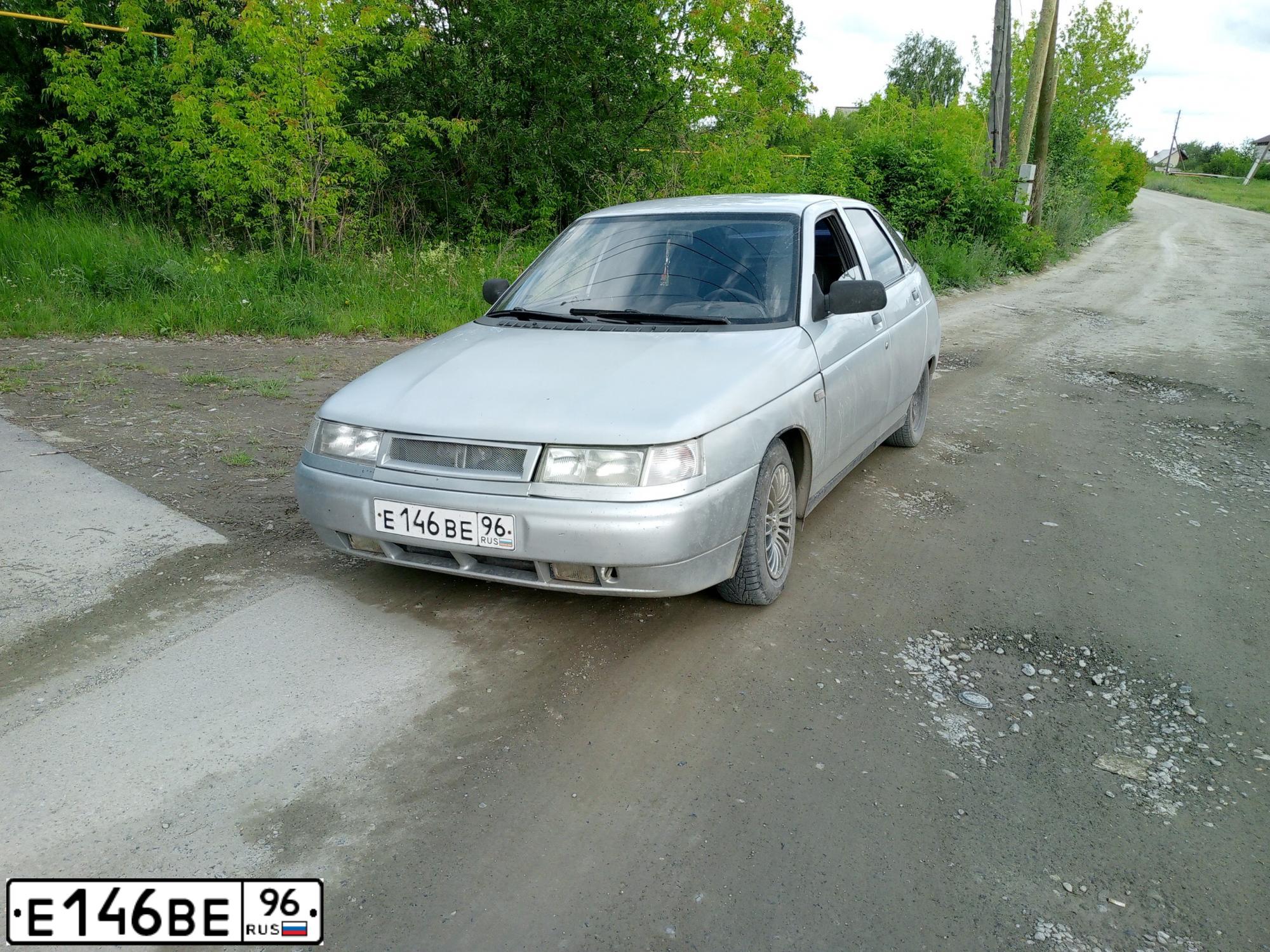 Фото автомобиля ВАЗ21120, 2001 — госномер Е146ВЕ96. Цвет: СВЕТЛО-СЕРЫЙ