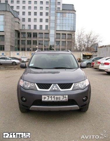 Фото автомобиля MITSUBISHI OUTLANDER, 2008 — госномер М696ХС34. Цвет: СЕРЫЙ
