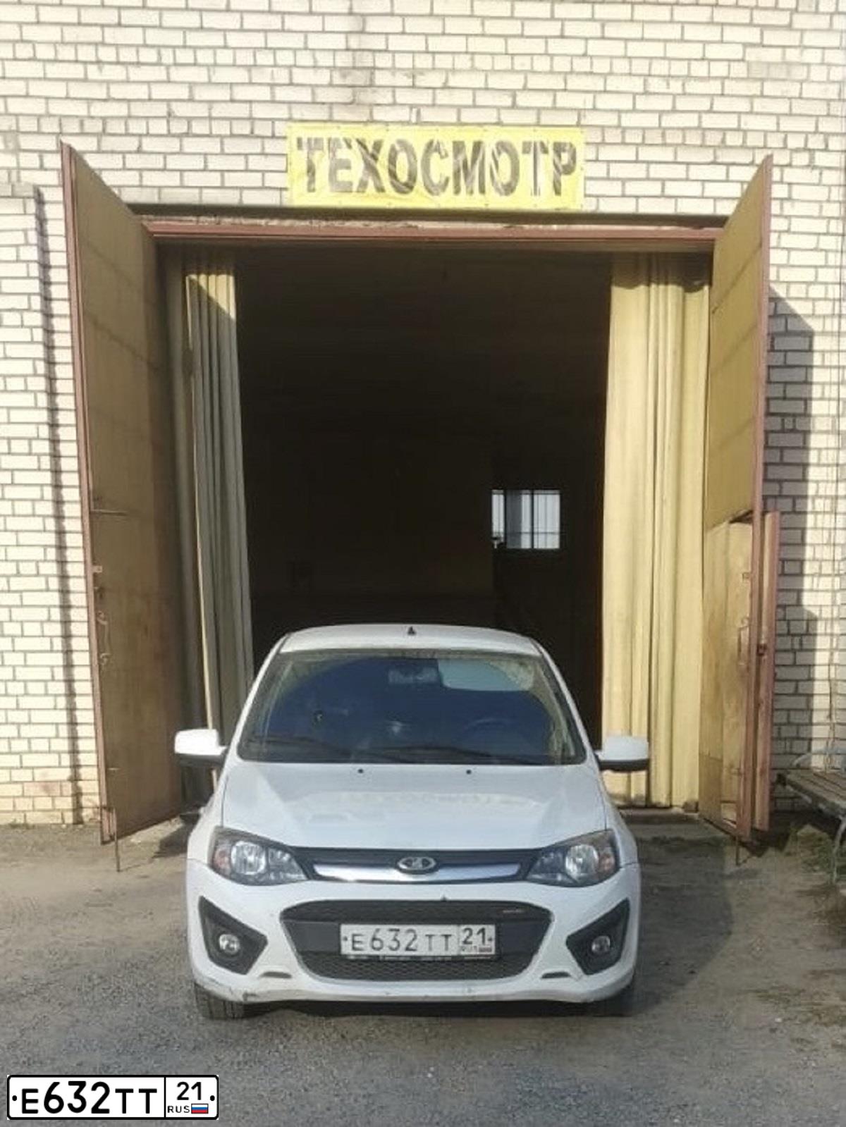 Фото автомобиля LADA 2192 KALINA, 2017 — госномер М382ТР716. Цвет: Белый