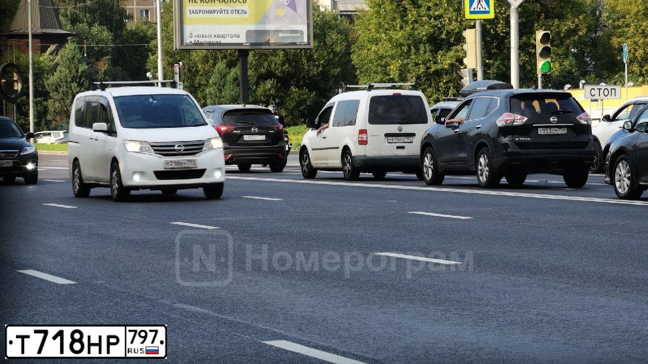 Фото автомобиля BMW SERIE 6 GT, 2020 — госномер Е576АН11. Цвет: ЧЕРНЫЙ