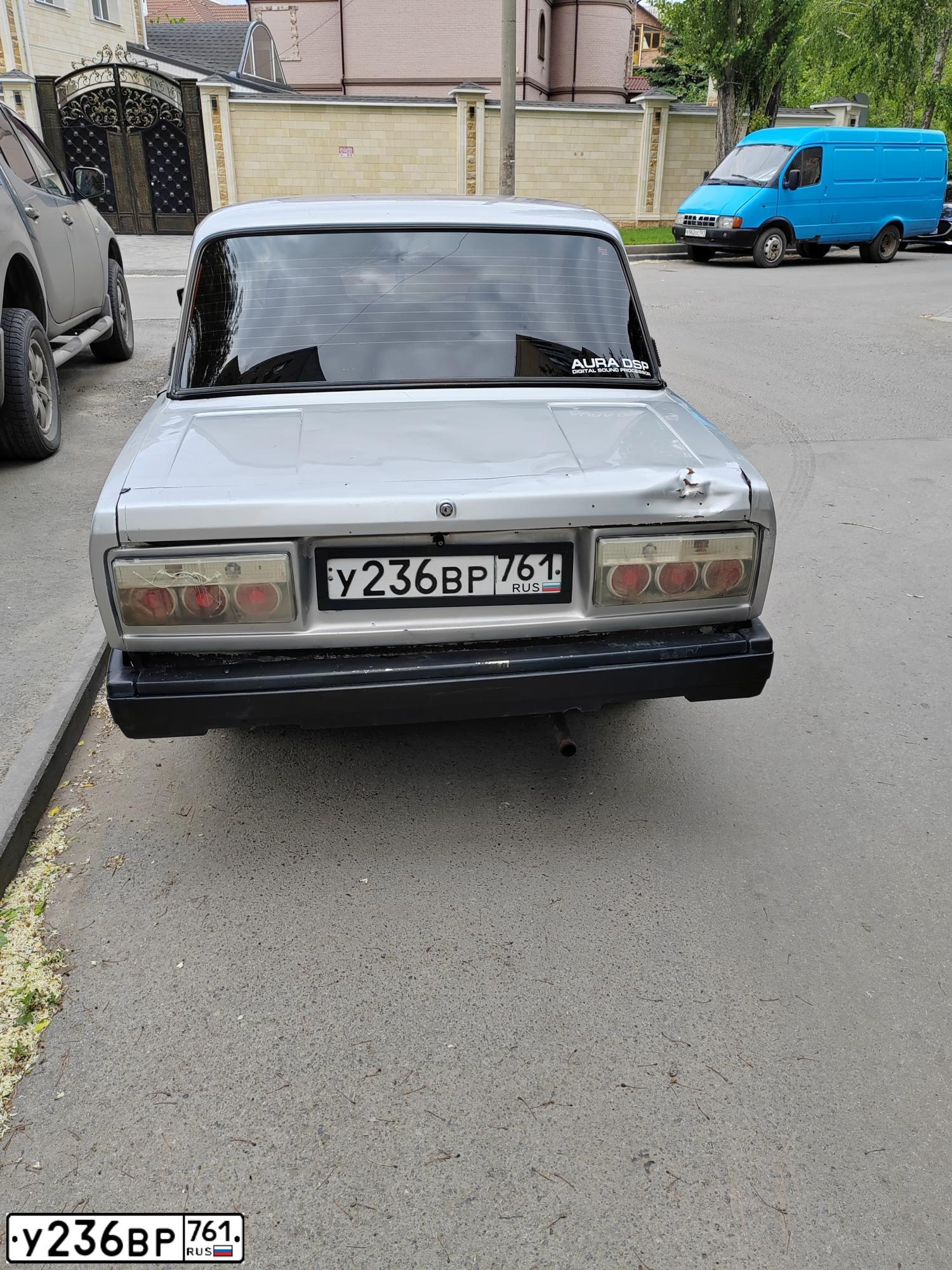 Фото автомобиля LADA 2107, 2012 — госномер У236ВР761. Цвет: СЕРЕБРИСТЫЙ