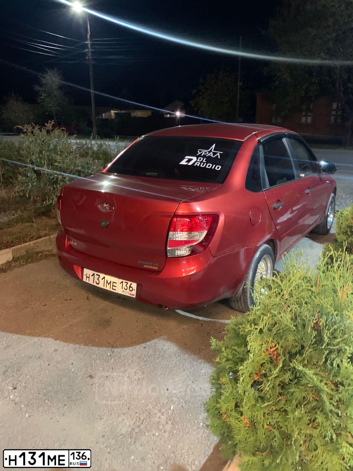 Фото автомобиля LADA 2190 GRANTA, 2012 — госномер О159РУ01. Цвет: СЕРЕБРИСТО-КРАСНЫЙ