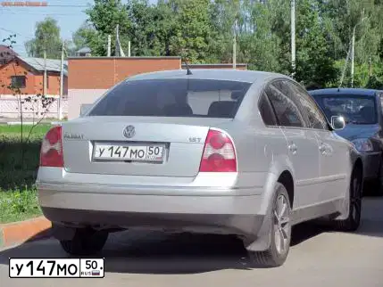 Фото автомобиля KIA CEE'D, 2012 — госномер А010ВТ790. Цвет: Коричневый
