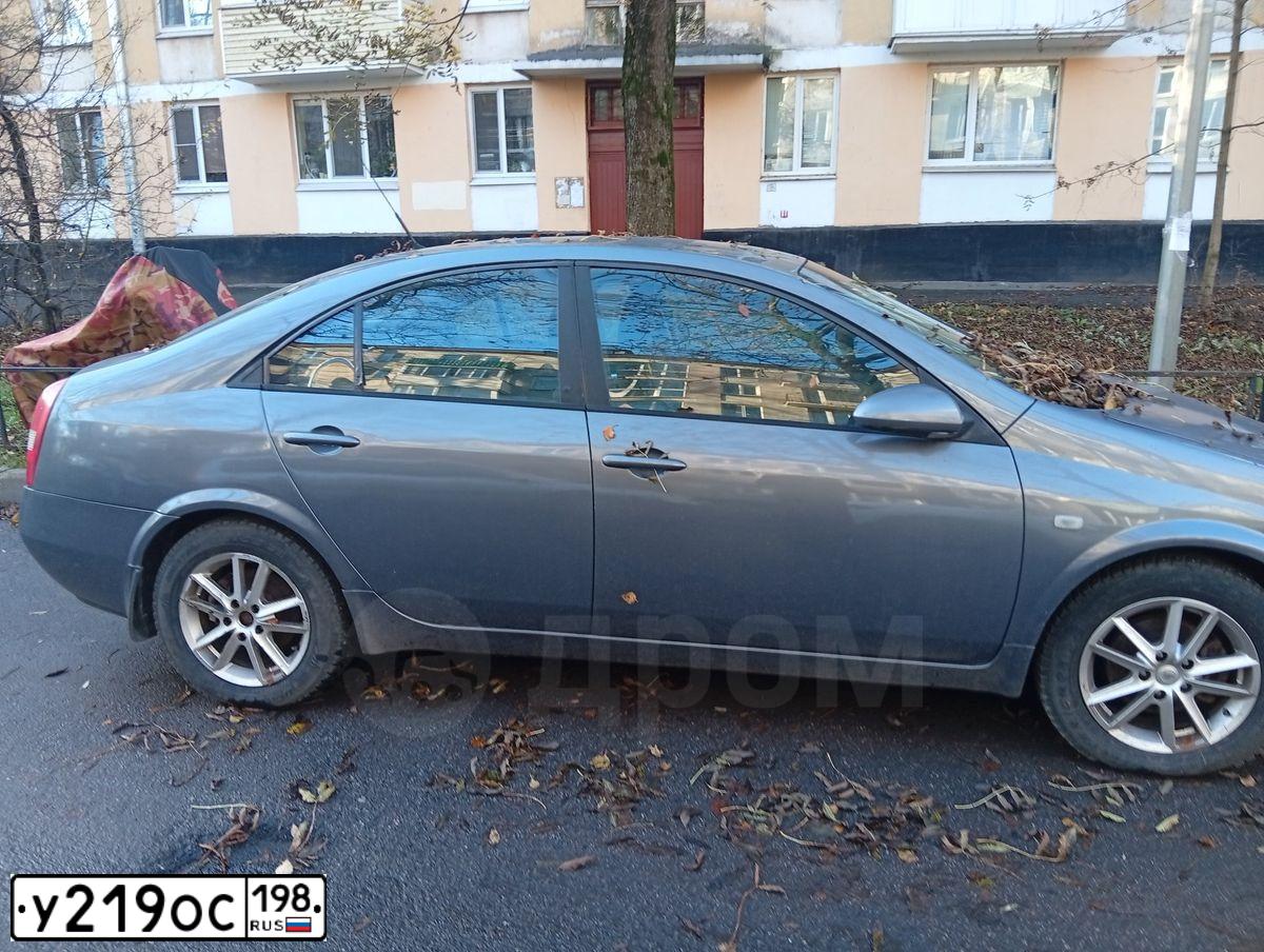Фото автомобиля NISSAN PRIMERA, 2007 — госномер У219ОС198. Цвет: СЕРЫЙ