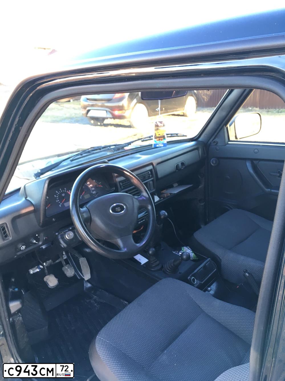Фото автомобиля LADA 2121 NIVA, 2013 — госномер С943СМ72. Цвет: Темно-зеленый