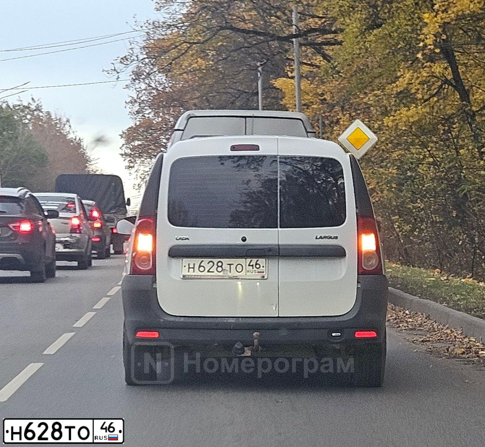 Фото автомобиля LADA LARGUS, 2014 — госномер Н628ТО46. Цвет: Белый