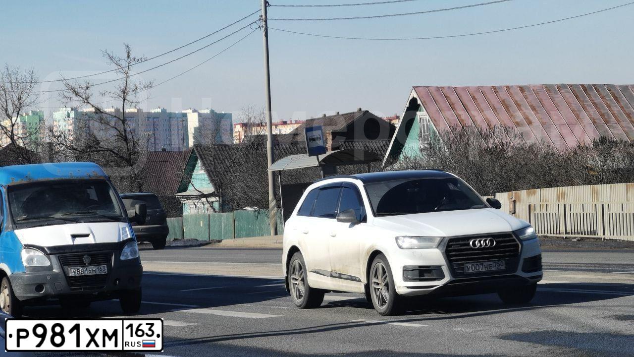 Фото автомобиля LADA 2170 PRIORA, 2012 — госномер У320НК30. Цвет: ТЕМНО-ВИШНЕВЫЙ