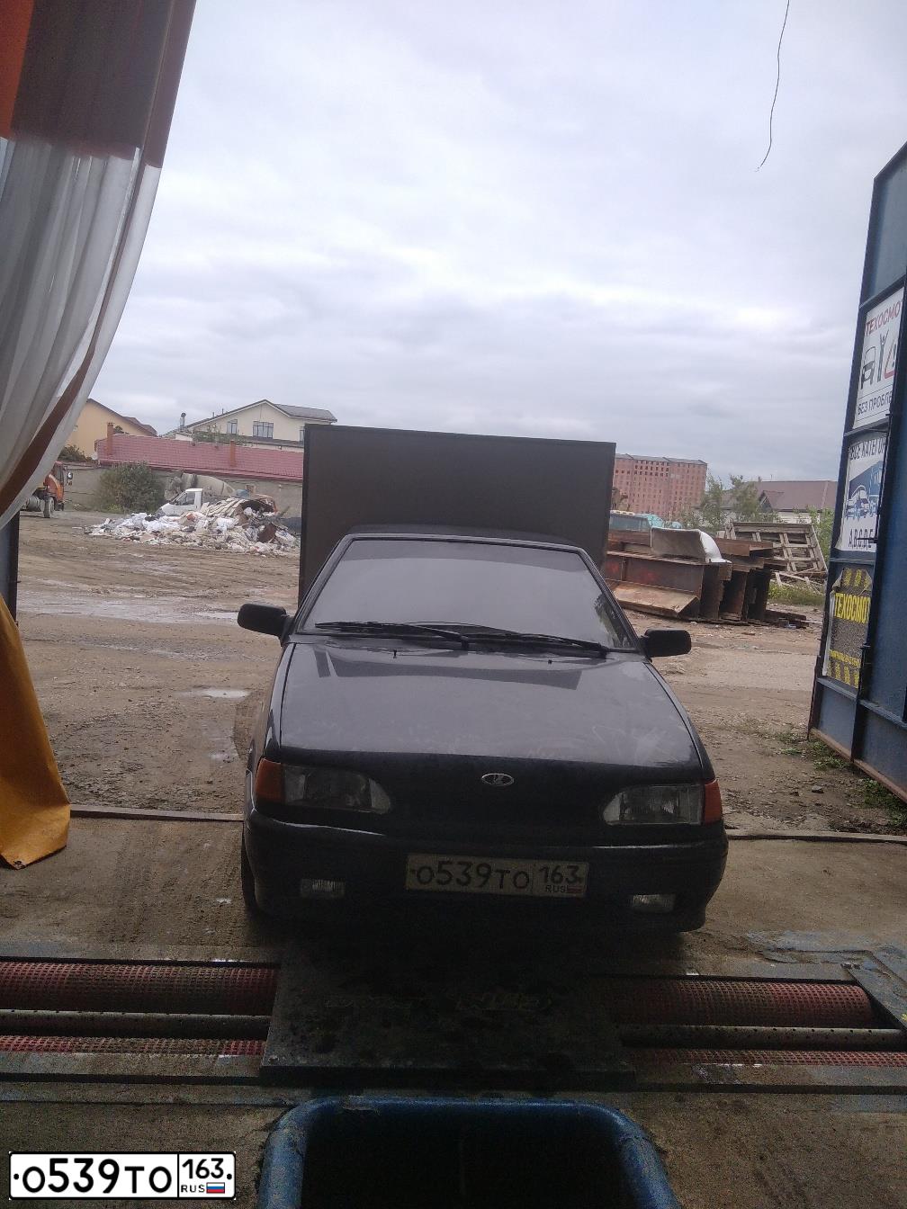 Фото автомобиля LADA 2347 WIS, 2011 — госномер Р085НЕ05. Цвет: ЧЕРНЫЙ