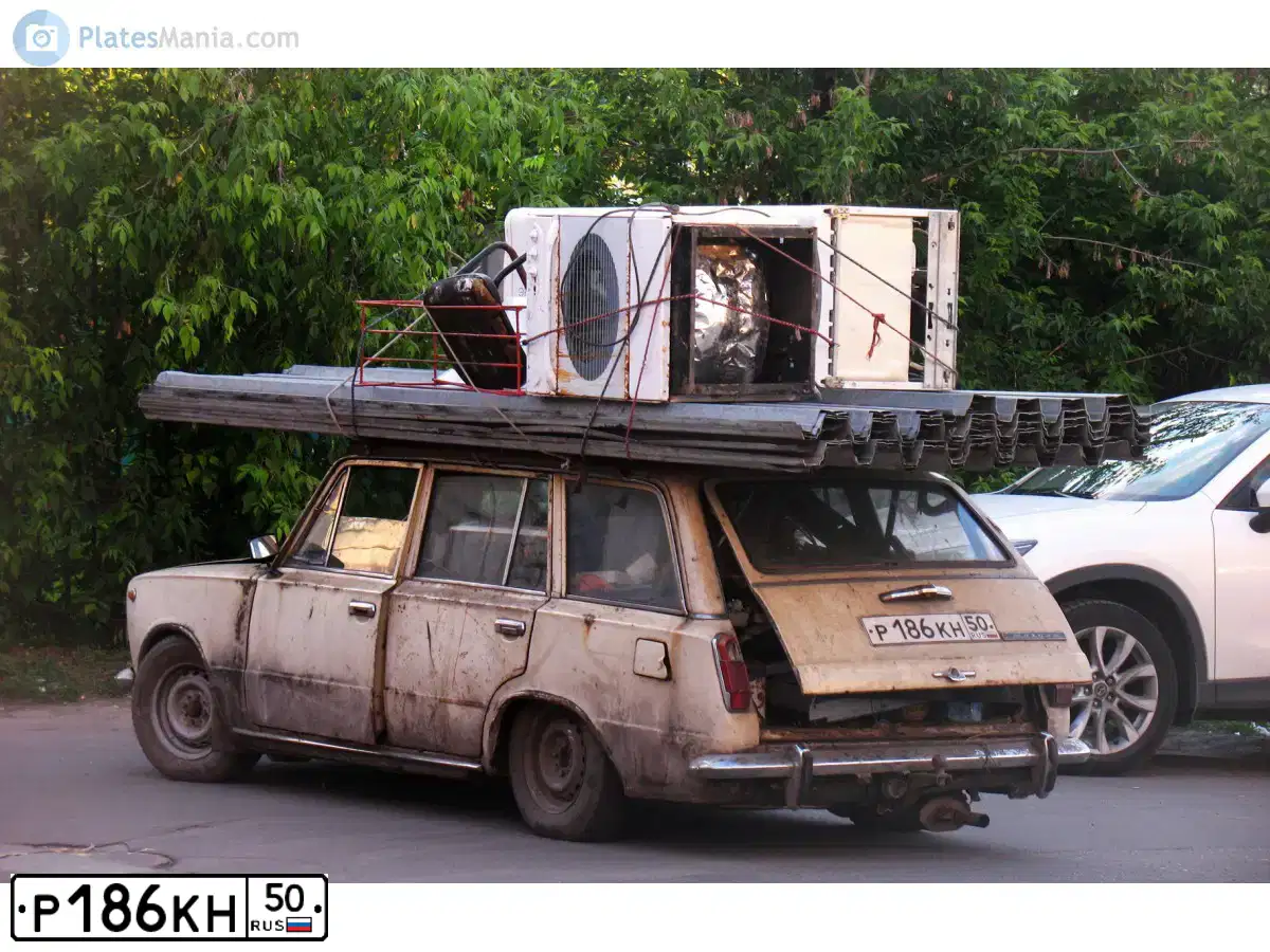 Фото автомобиля GAZ 3302 EL, 2000 — госномер Р186КН50. Цвет: БЕЖЕВЫЙ