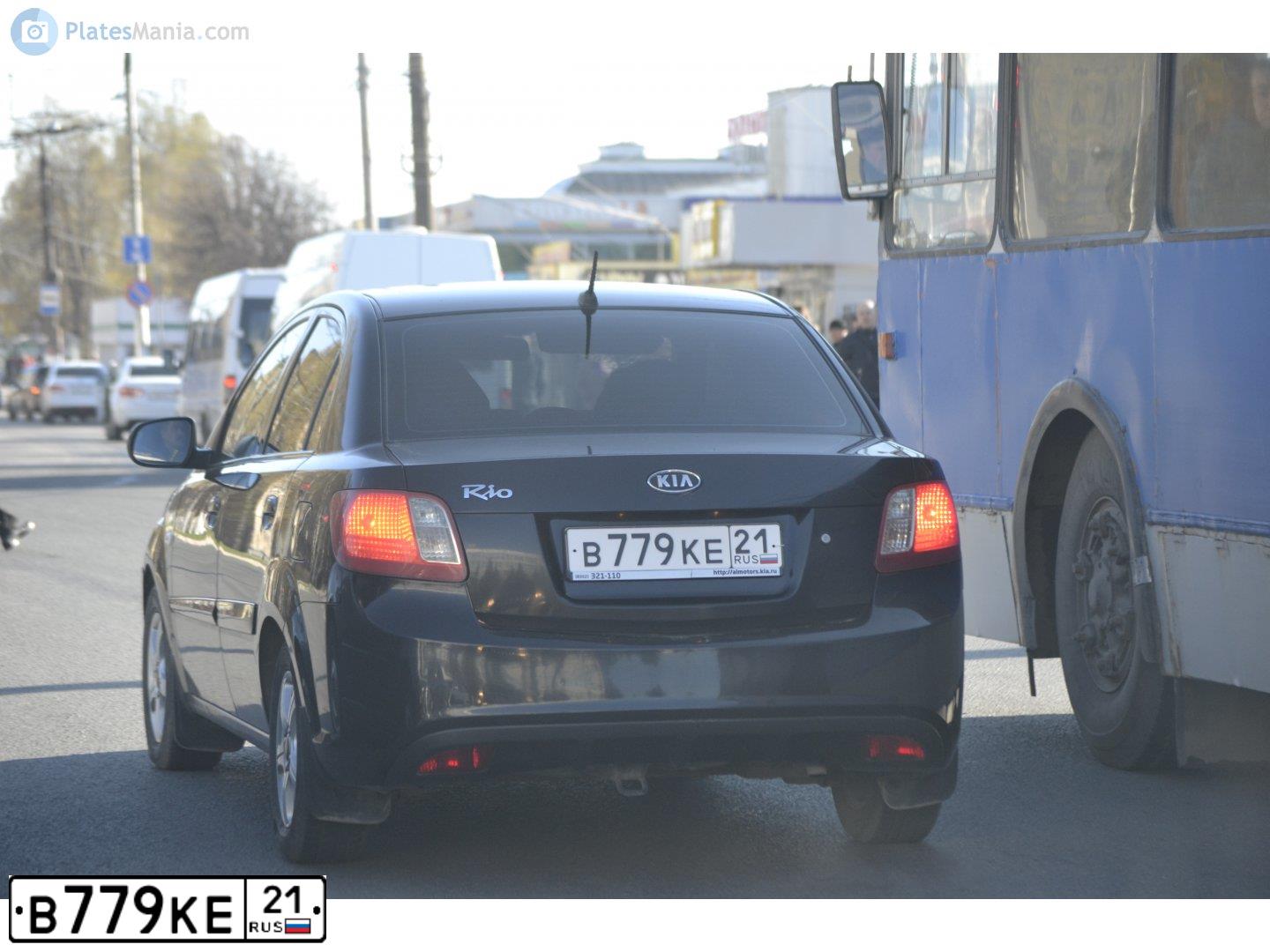 Фото автомобиля KIA RIO, 2011 — госномер Н770ОВ82. Цвет: ЧЕРНЫЙ