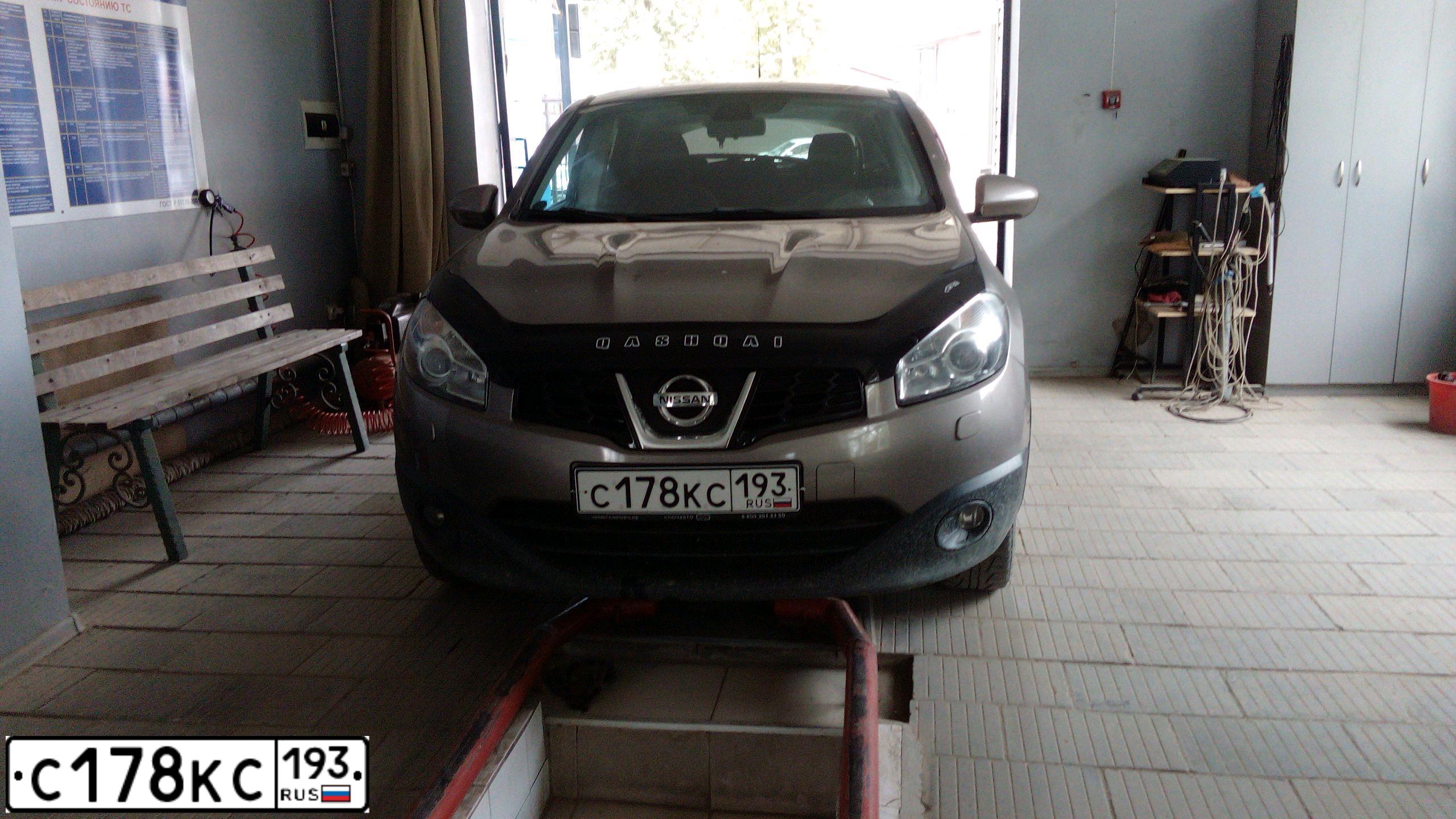 Фото автомобиля NISSAN QASHQAI, 2012 — госномер С178КС193. Цвет: СВЕТЛО-КОРИЧНЕВЫЙ