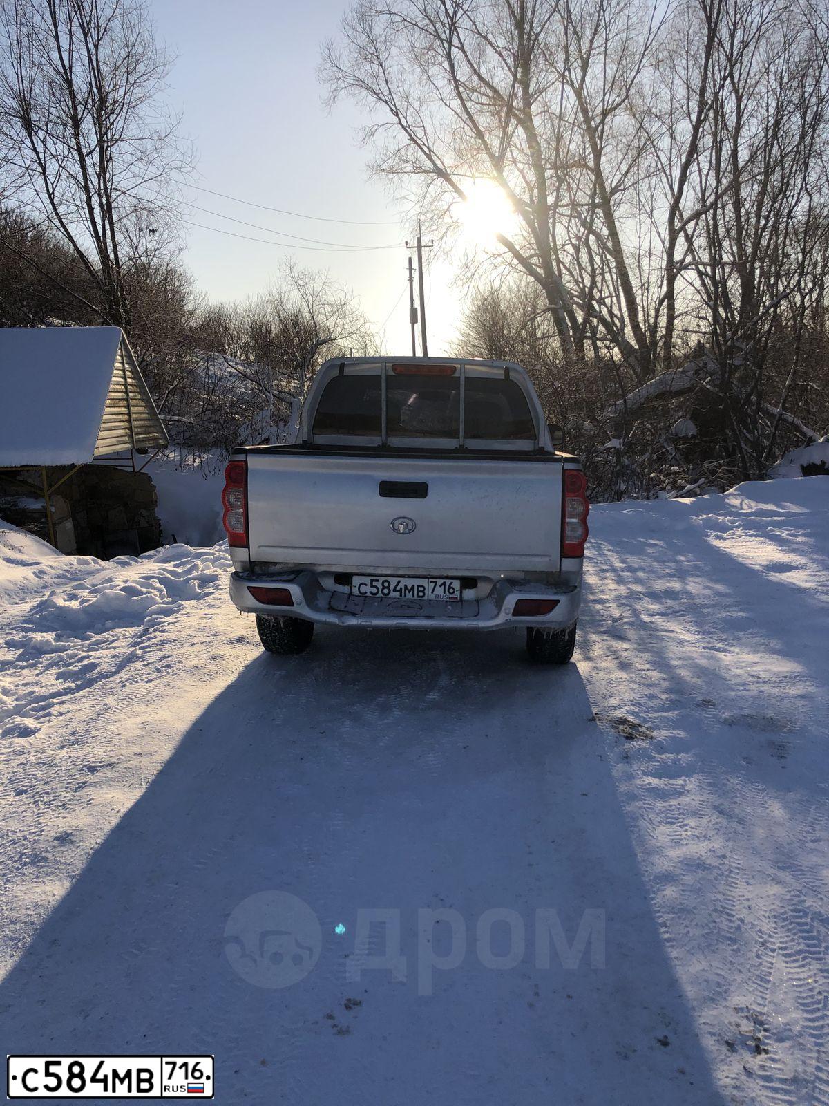 Фото автомобиля GREAT WALL WINGLE, 2013 — госномер Н585НН152. Цвет: Серебристый