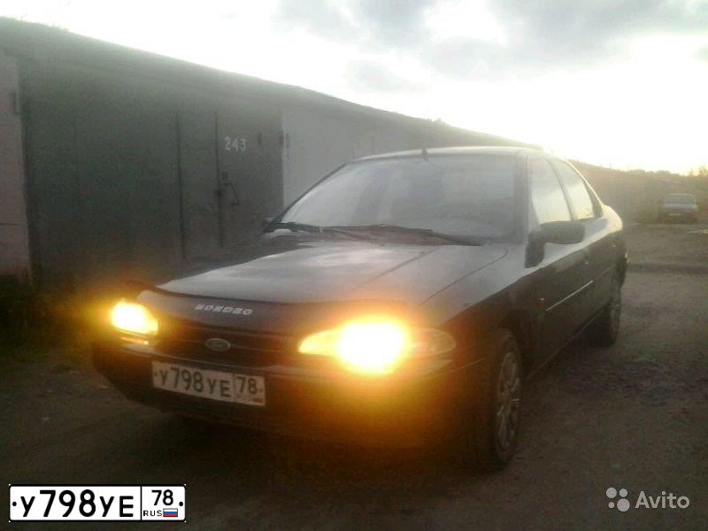 Фото автомобиля FORD MONDEO, 1995 — госномер К446ТР47. Цвет: темно-зеленый металлик