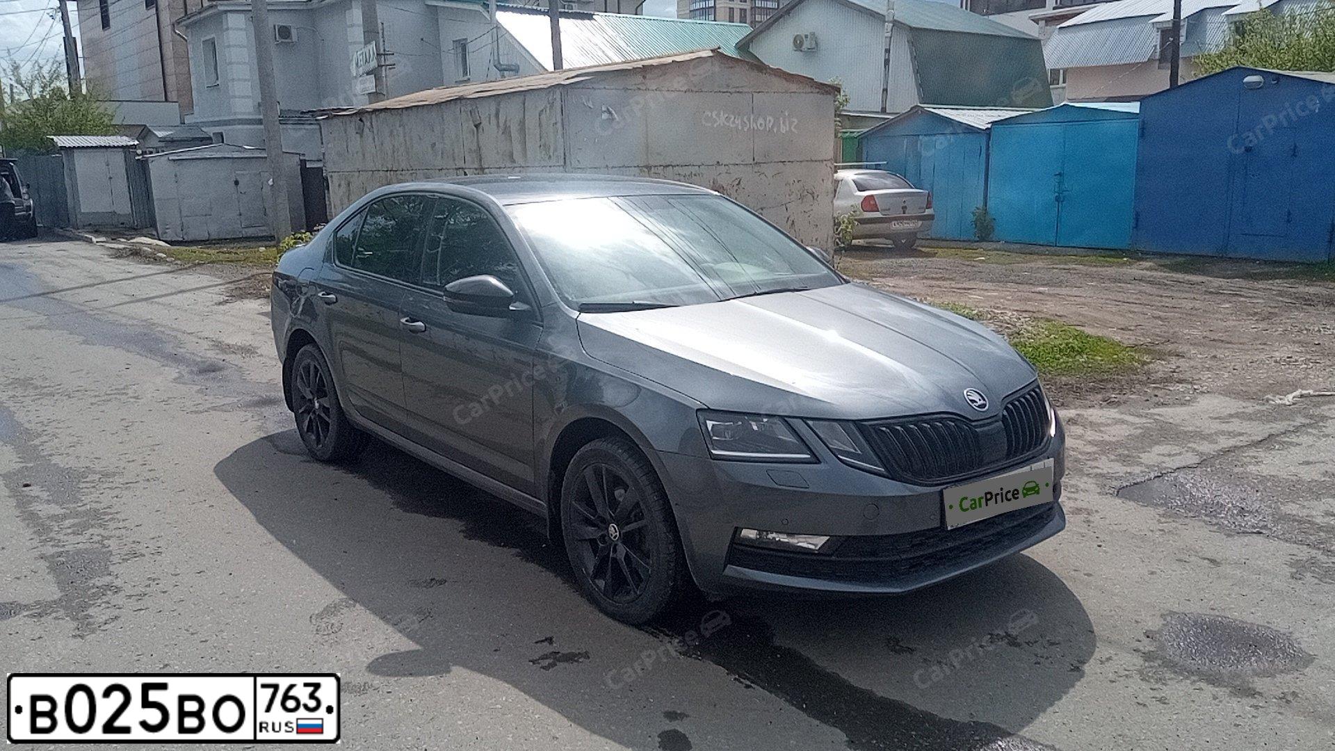Фото автомобиля SKODA OCTAVIA, 2019 — госномер М120СЕ763. Цвет: ТЕМНО-СЕРЫЙ
