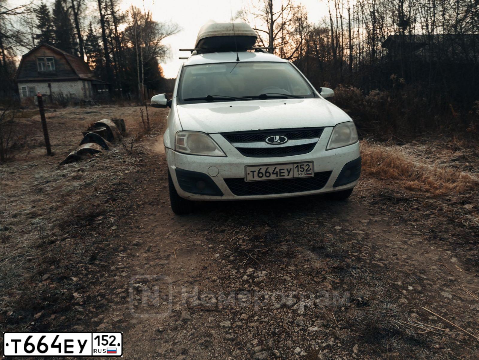 Фото автомобиля LADA LARGUS, 2014 — госномер Т664ЕУ152. Цвет: Белый