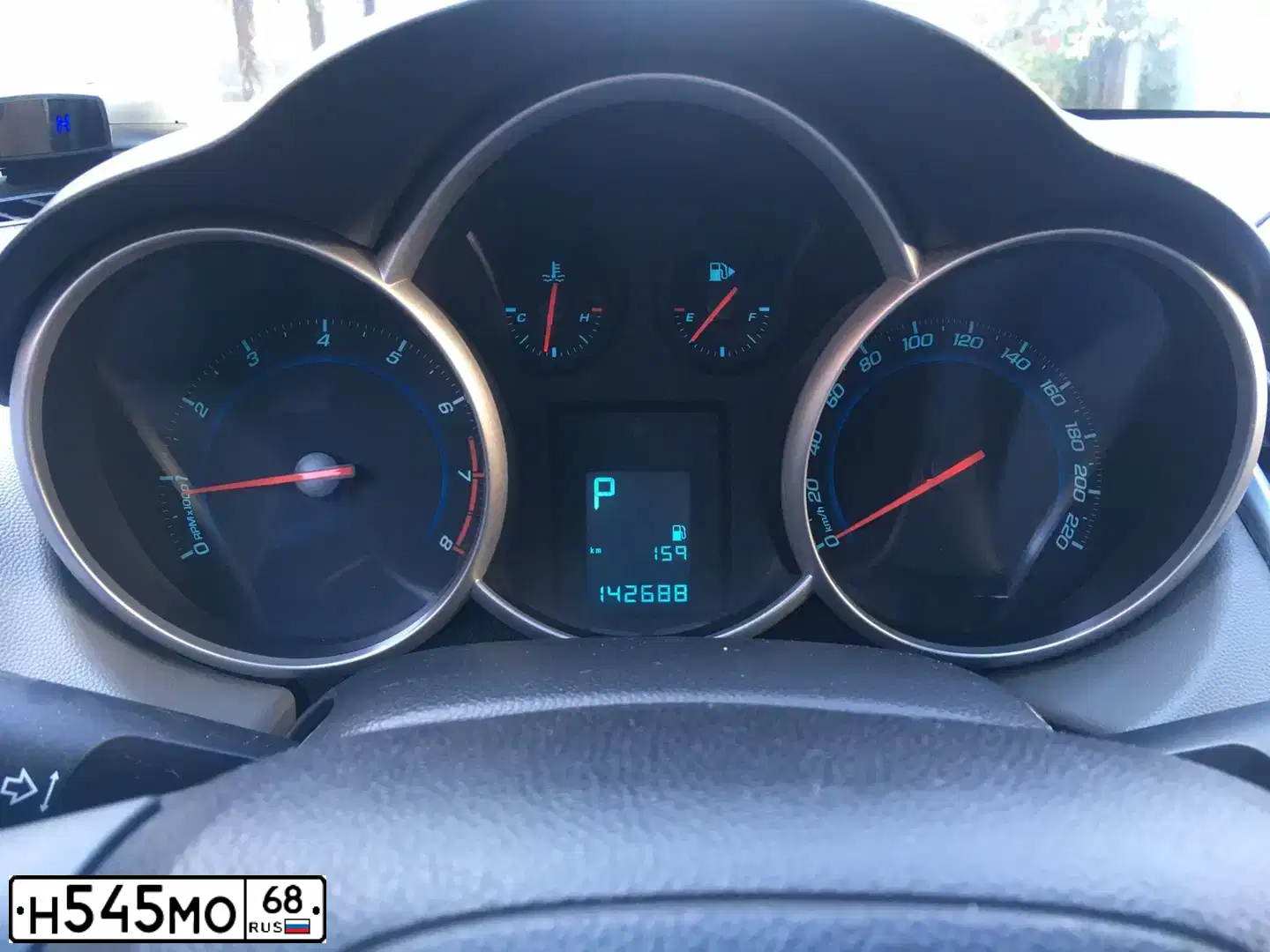 Фото автомобиля CHEVROLET CRUZE, 2013 — госномер У323АК48. Цвет: Белый