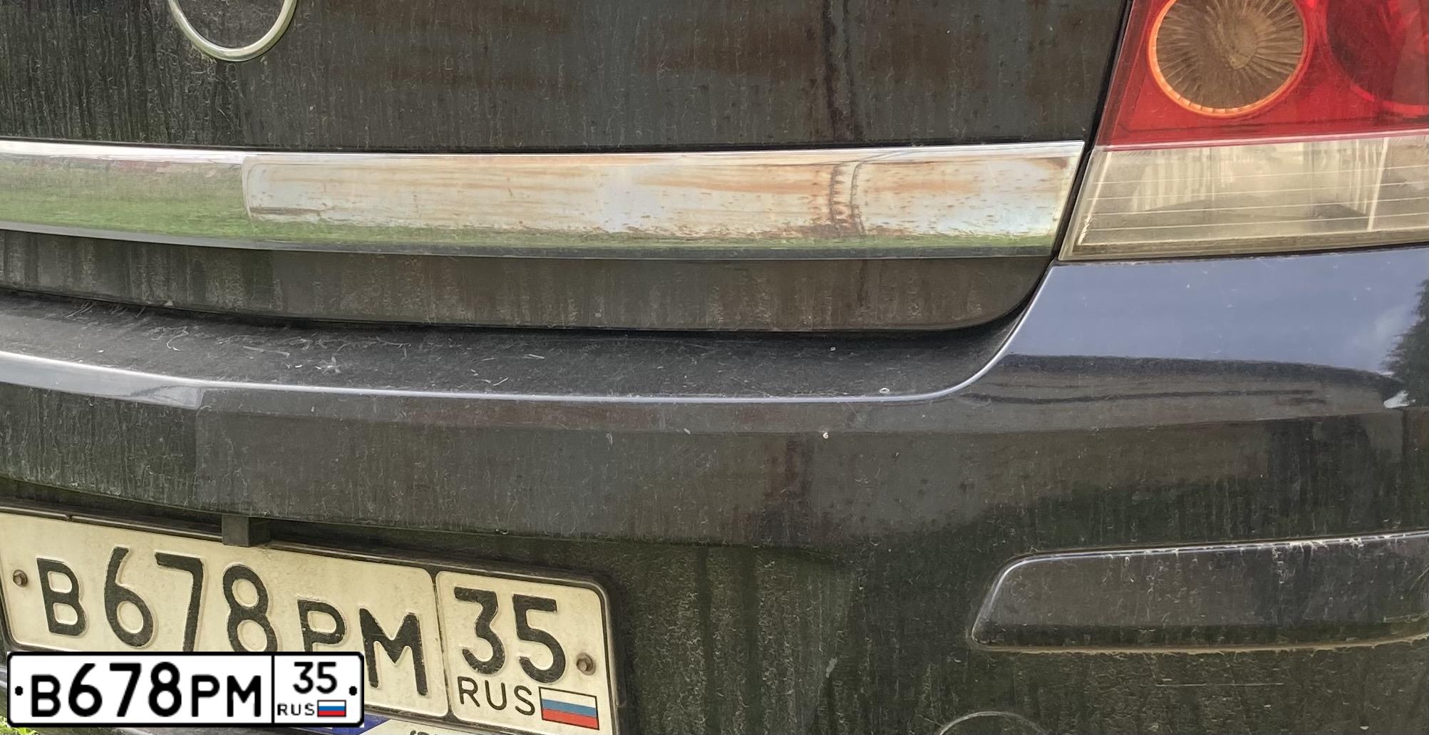 Фото автомобиля OPEL ASTRA, 2010 — госномер В678РМ35. Цвет: ЧЕРНЫЙ