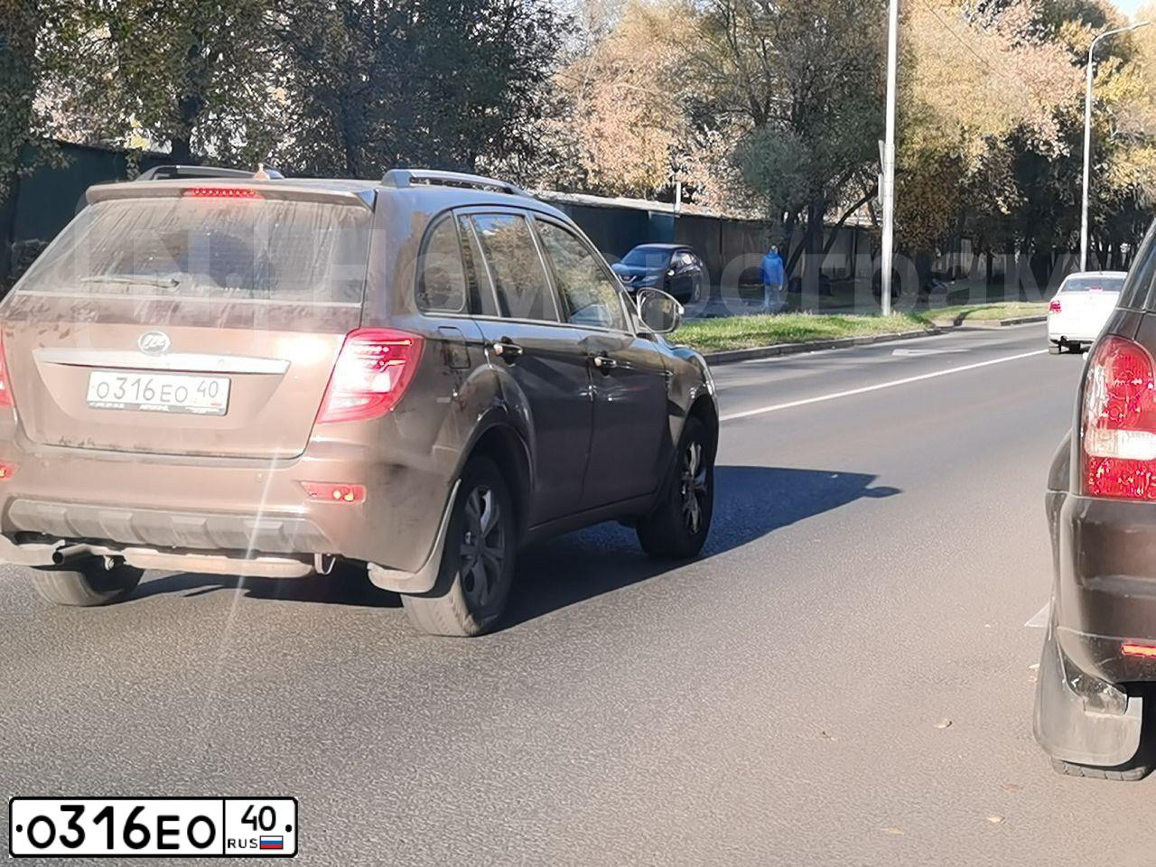 Фото автомобиля LIFAN X 60, 2016 — госномер Х099НН30. Цвет: Коричневый