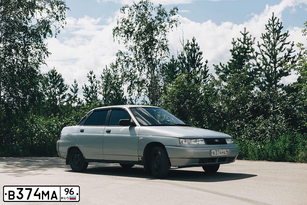 Фото автомобиля LADA 2110, 2004 — госномер В374АМ96. Цвет: СЕРО-ГОЛУБОЙ
