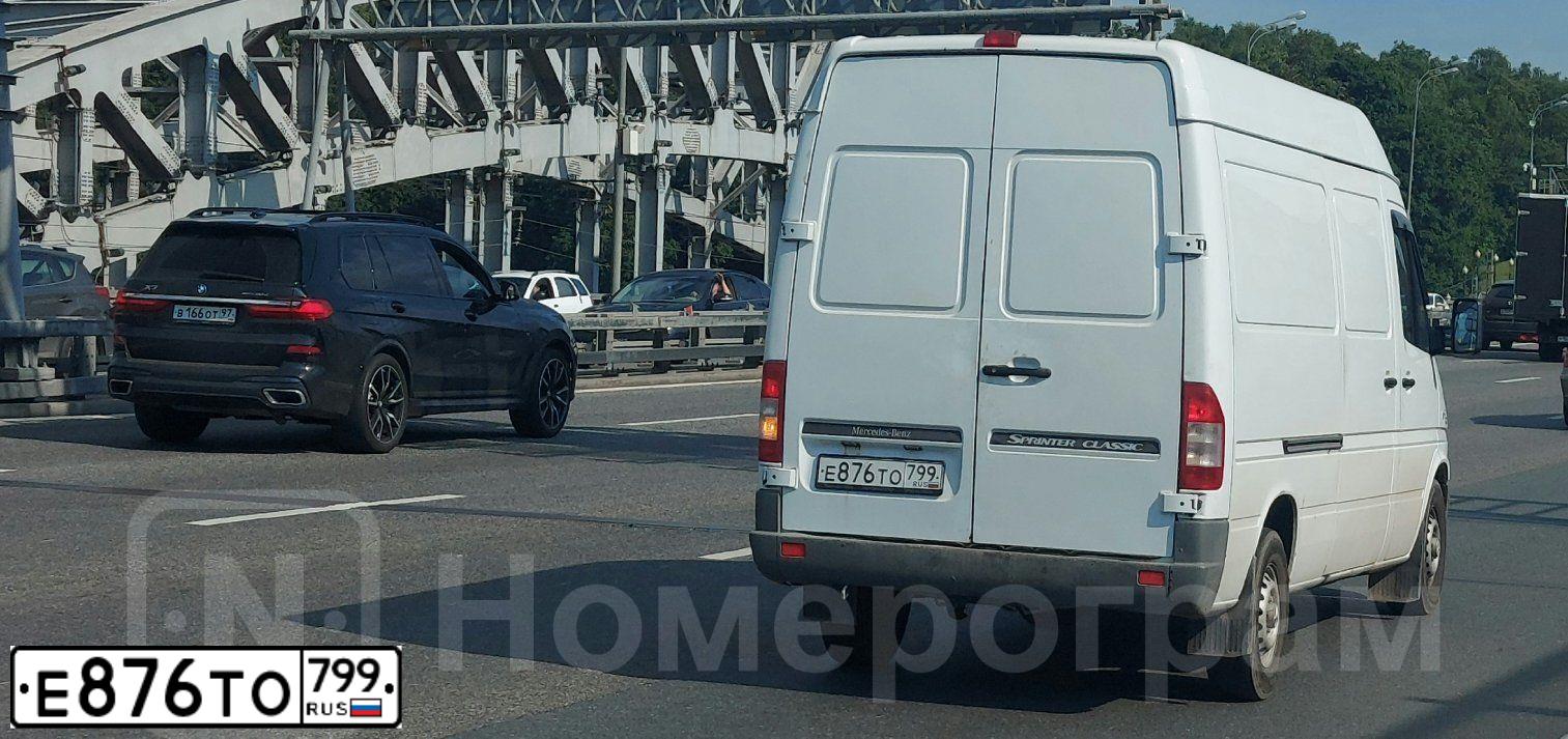 Фото автомобиля MERCEDES SPRINTER, 2017 — госномер Е876ТО799. Цвет: Белый