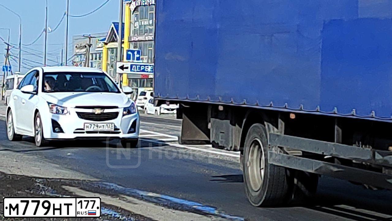 Фото автомобиля AUDI A4, 2005 — госномер Н893УУ60. Цвет: ЧЕРНЫЙ