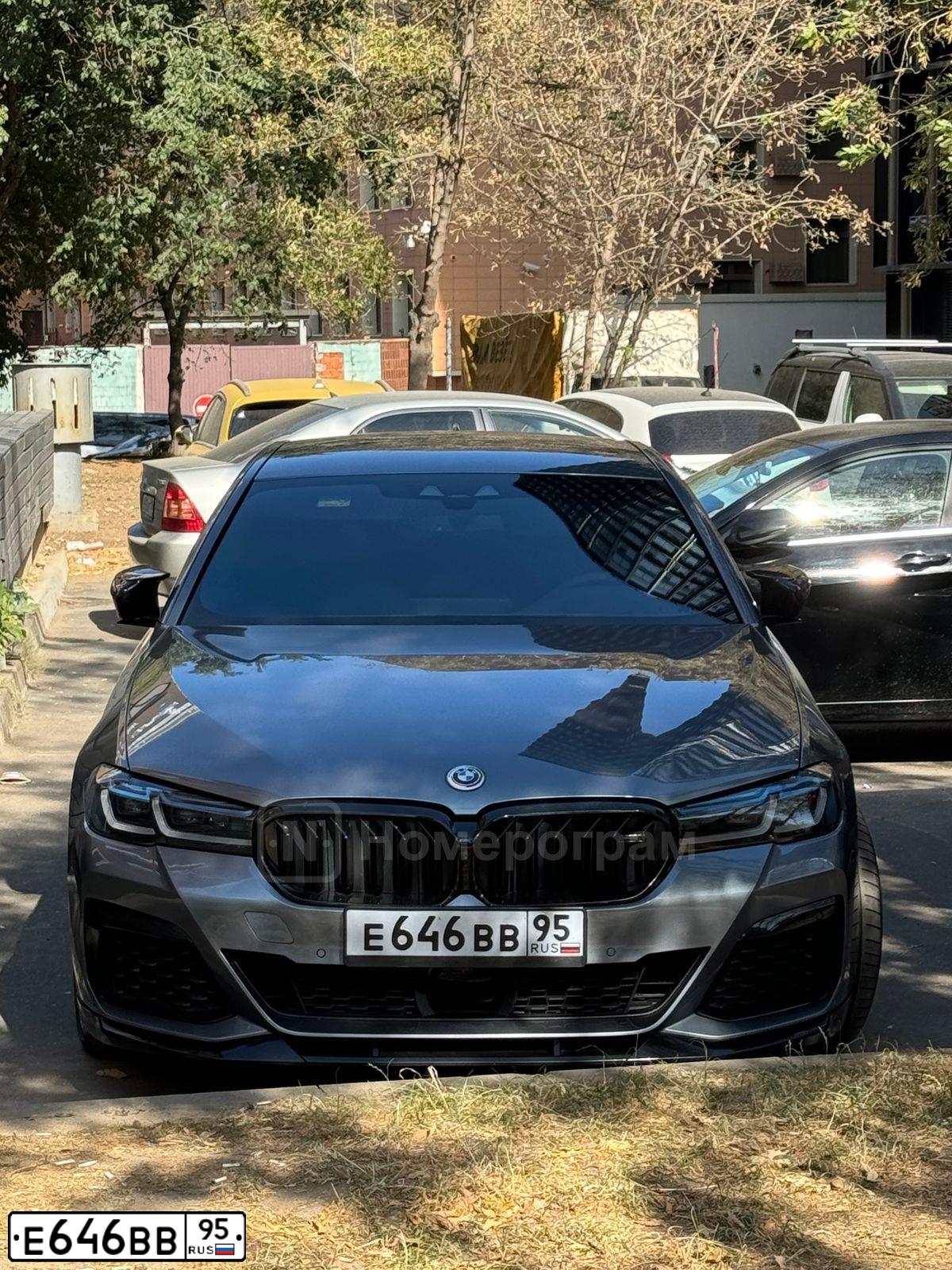 Фото автомобиля LADA 2108 SAMARA, 2002 — госномер Е646ВВ95. Цвет: СВЕТЛО-СЕРЕБРИСТЫЙ МЕТАЛЛ