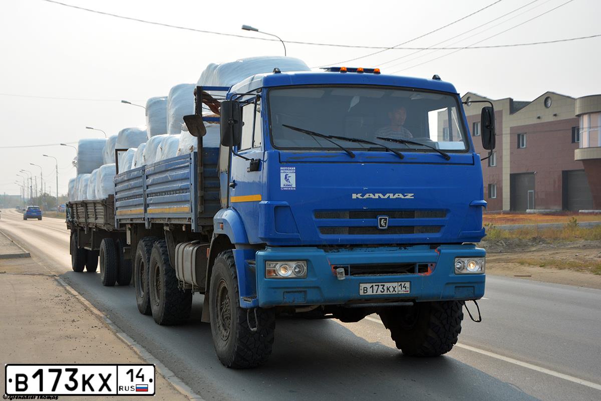 Фото автомобиля KAMAZ 43118 /6X6/, 2016 — госномер В173КХ14. Цвет: СИНИЙ