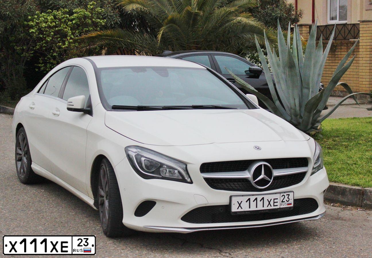 Фото автомобиля MERCEDES-BENZ CLA-KLASSE, 2017 — госномер В122ТМ193. Цвет: Белый
