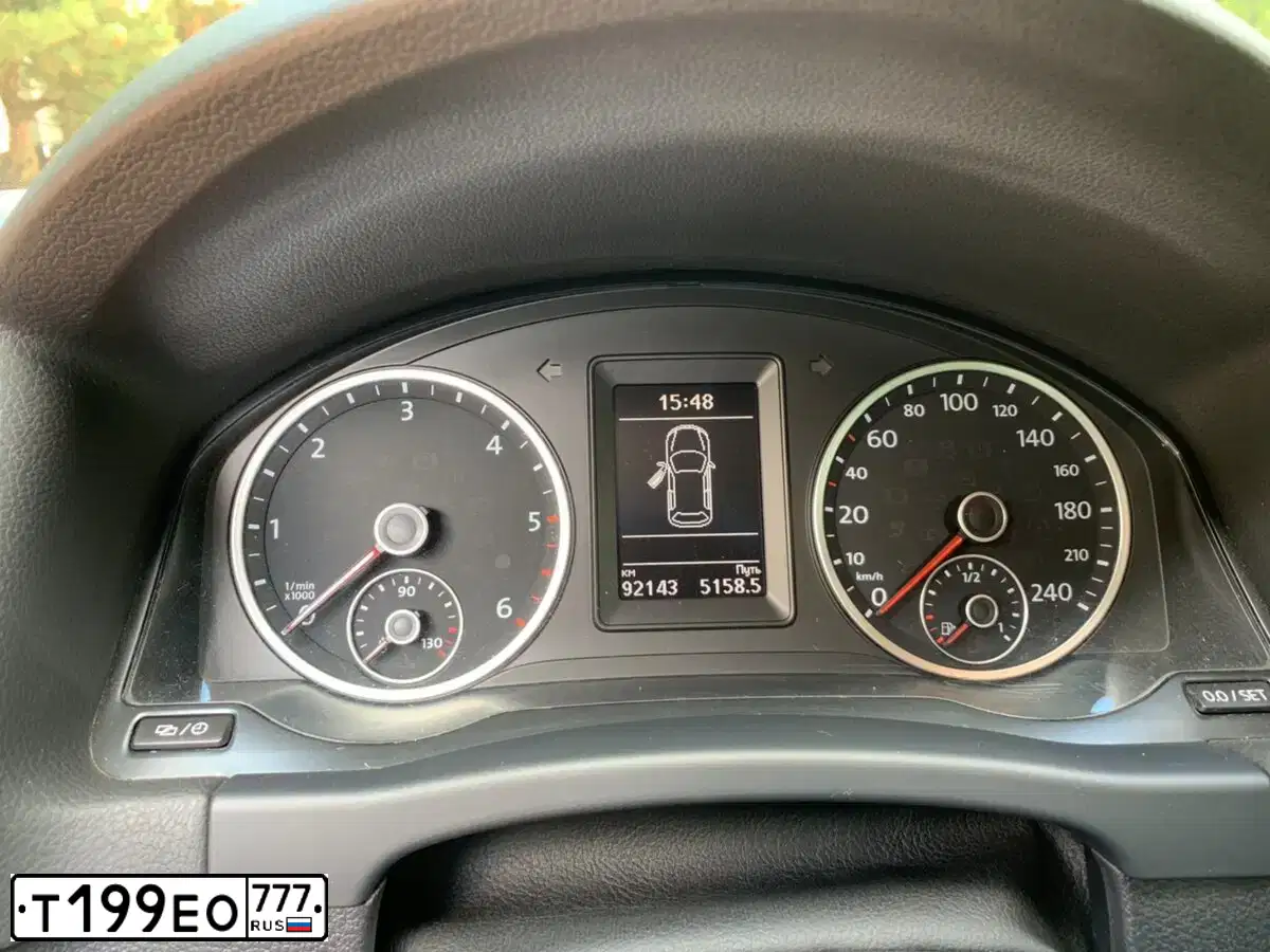 Фото автомобиля VOLKSWAGEN TIGUAN, 2014 — госномер Т199ЕО777. Цвет: ЧЕРНЫЙ