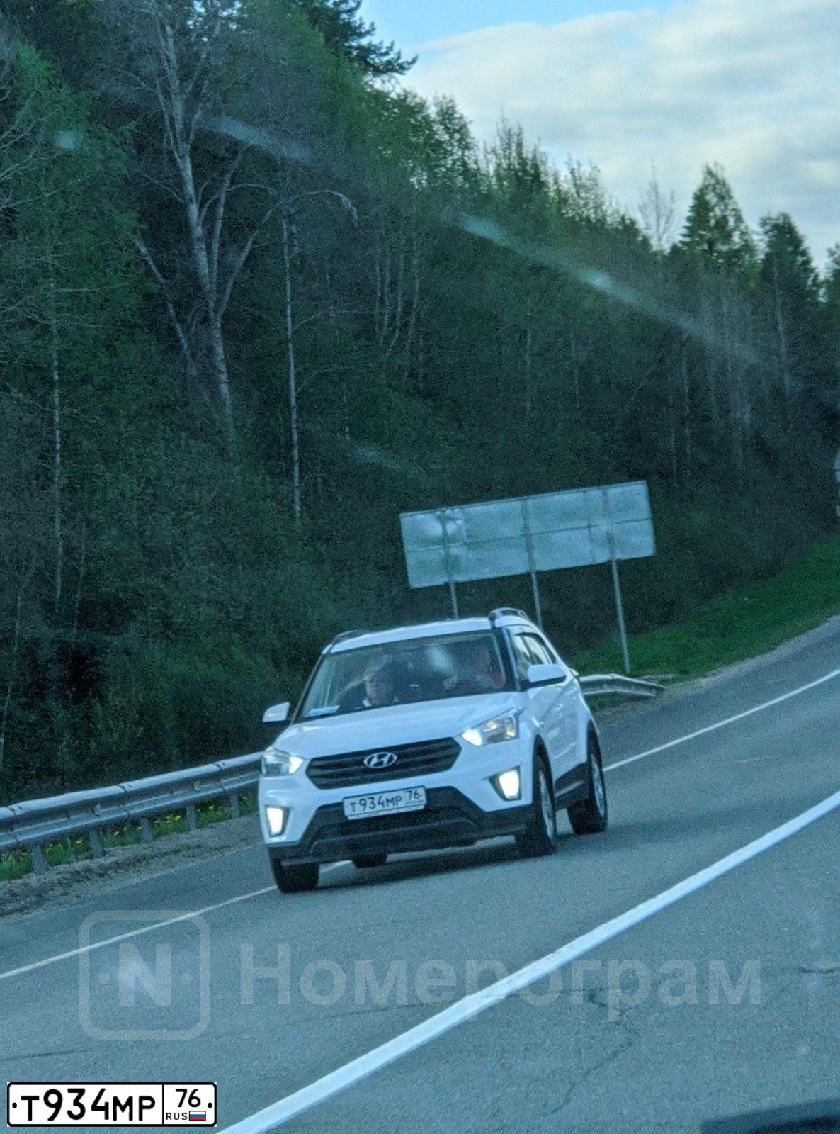 Фото автомобиля HYUNDAI CRETA, 2019 — госномер Т934МР76. Цвет: БЕЛЫЙ