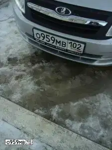 Фото автомобиля LADA 2190 GRANTA, 2013 — госномер О959МВ102. Цвет: Серебристый