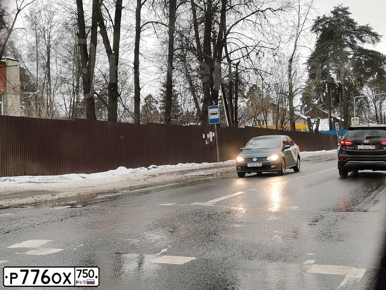 Фото автомобиля MERCEDES-BENZ GL350, 2013 — госномер Е660УА95. Цвет: Коричневый