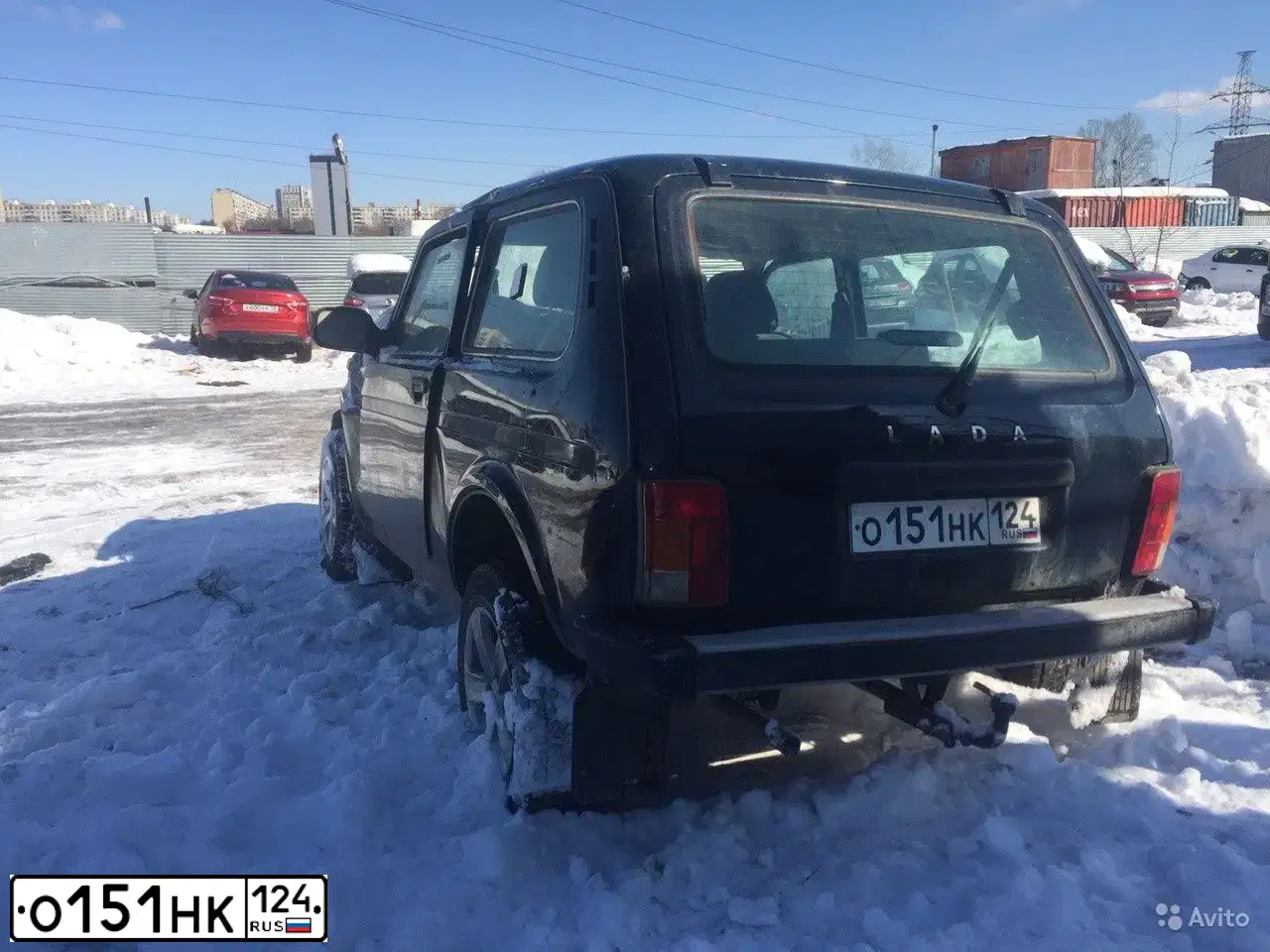 Фото автомобиля LADA 2121 NIVA, 2016 — госномер О151НК124. Цвет: ТЕМНО ЗЕЛЕНЫЙ
