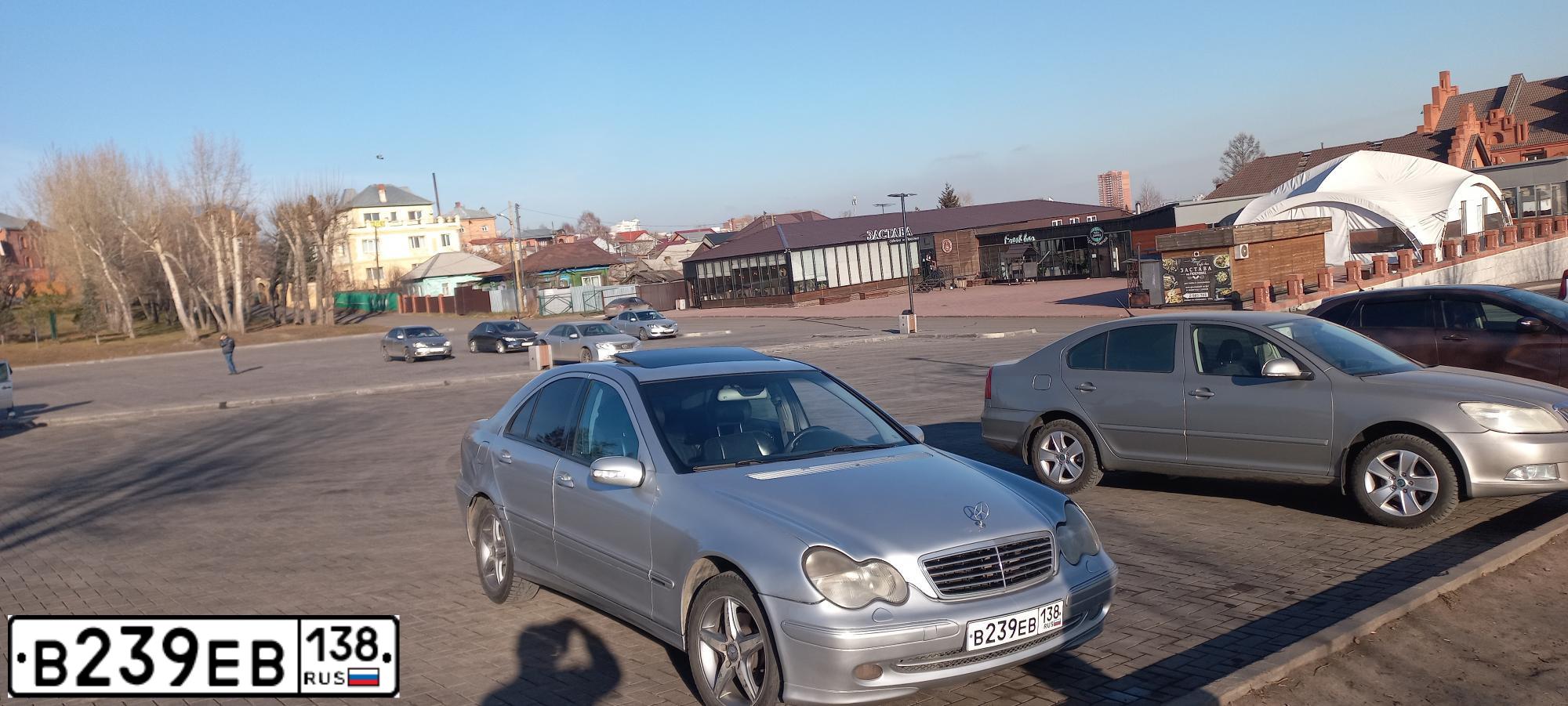 Фото автомобиля MERCEDES BENZ ПРОЧИЕ ПРОЧИЕ, 2001 — госномер О542СХ124. Цвет: СЕРЕБРИСТЫЙ