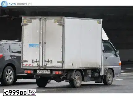 Фото автомобиля HYUNDAI H100, 2011 — госномер Т142РЕ790