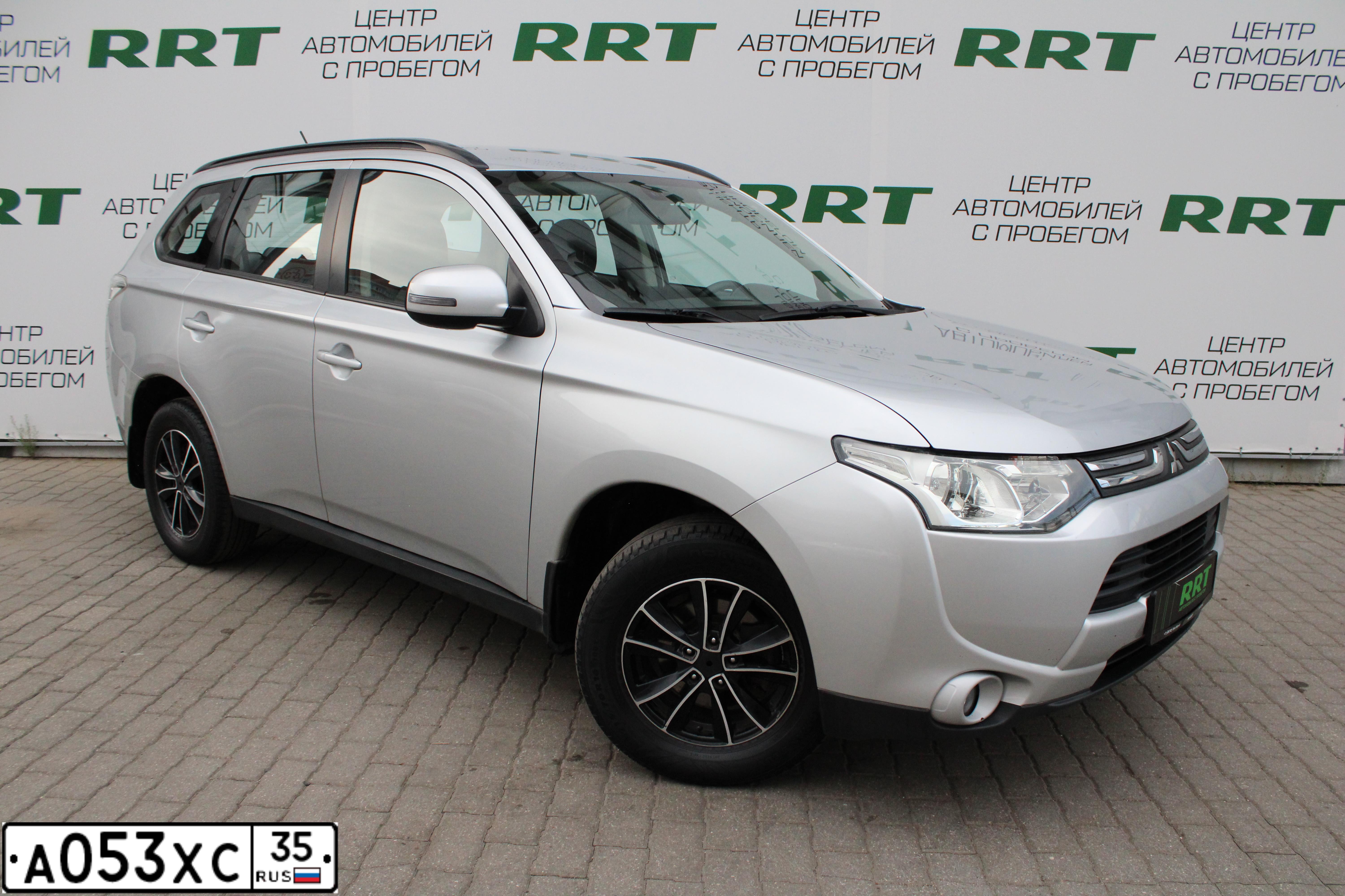Фото автомобиля MITSUBISHI OUTLANDER, 2013 — госномер А053ХС35. Цвет: СЕРЕБРИСТЫЙ